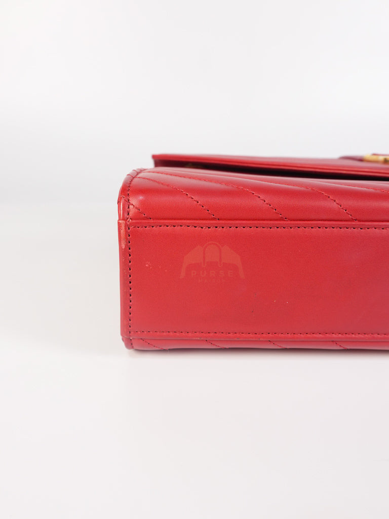 Envelope Large in Red Smooth Chevron Leather and Gold Hardware Shoulder Bag | Purse Maison Luxury Bags Shop