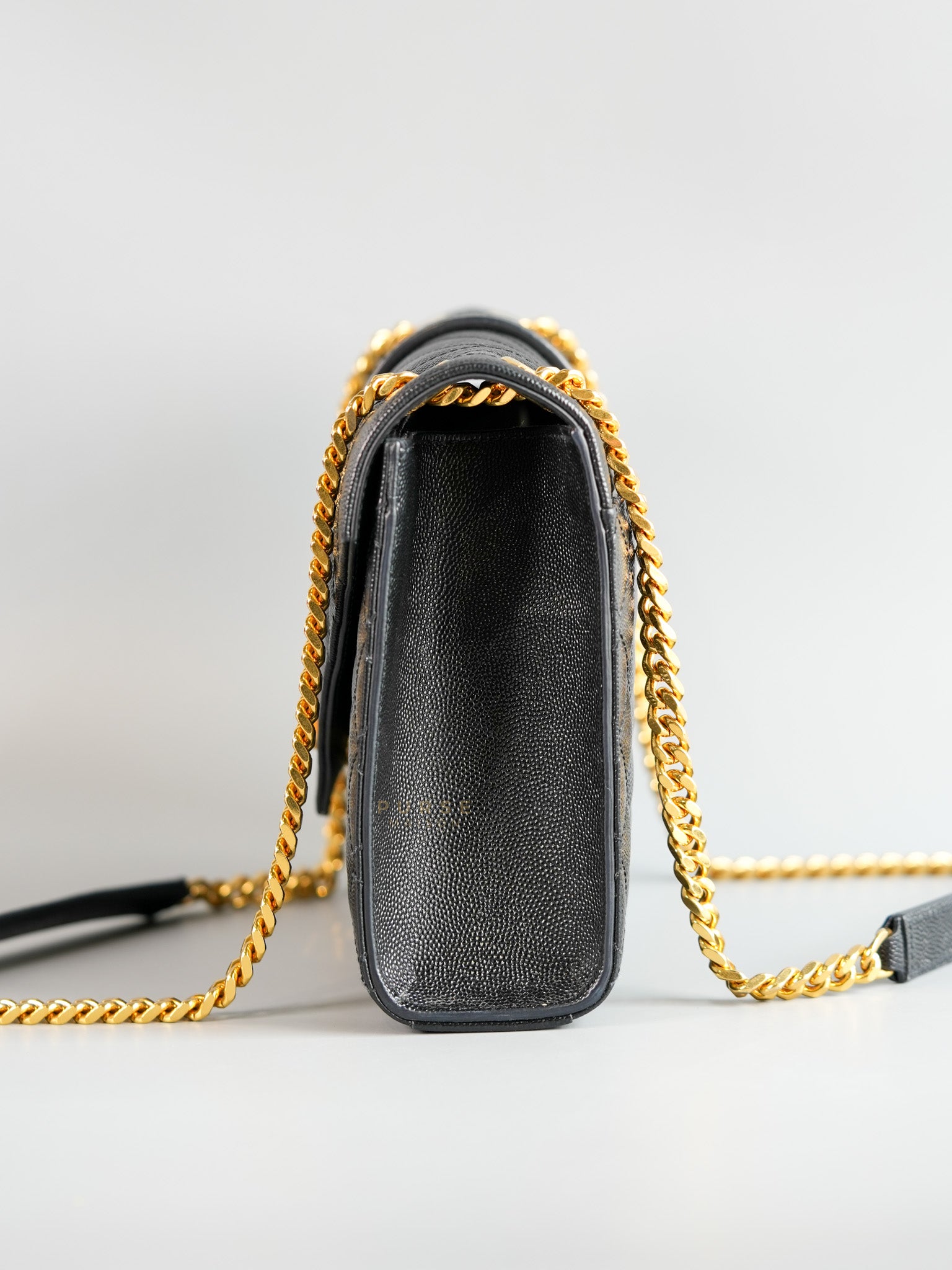 Envelope Medium Bag in Matelasse Grain De Poudre Embossed Black Leather | Purse Maison Luxury Bags Shop