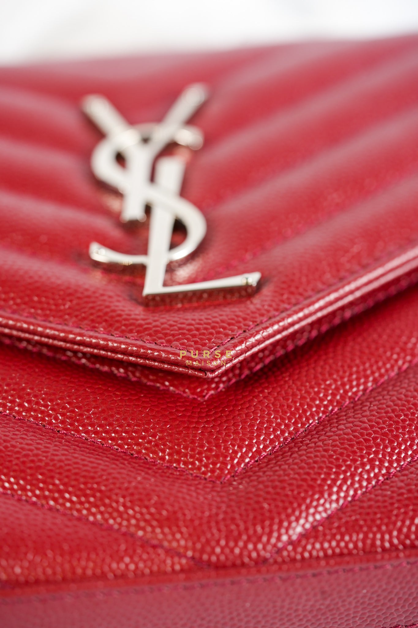 Envelope Wallet on Chain in Red | Purse Maison Luxury Bags Shop