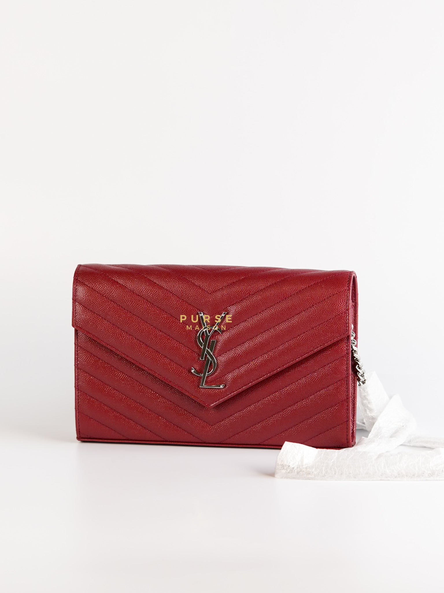 Envelope Wallet on Chain in Red | Purse Maison Luxury Bags Shop