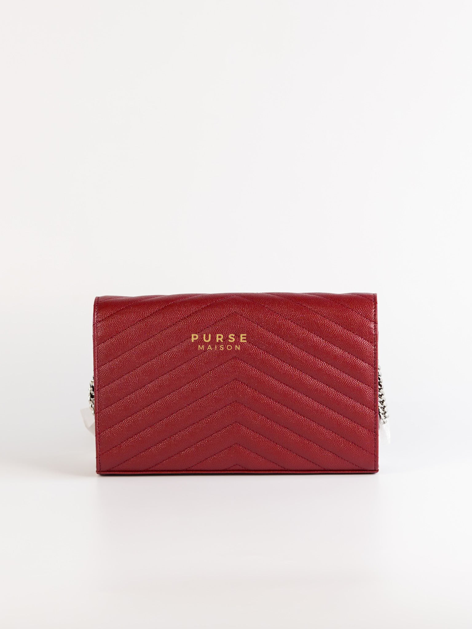 Envelope Wallet on Chain in Red | Purse Maison Luxury Bags Shop