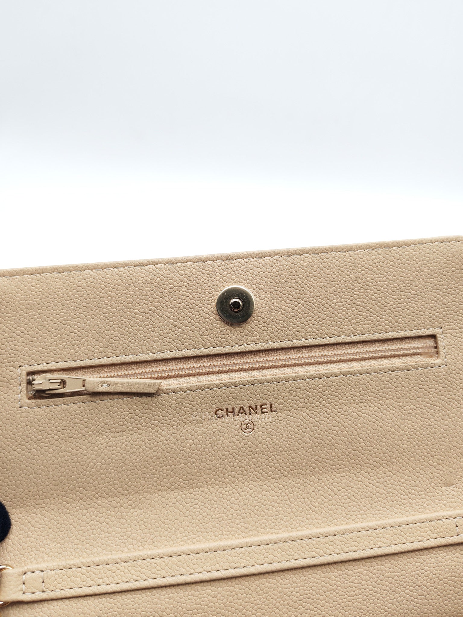 Wallet On Chain (WOC) in Beige Clair Quilted Caviar Leather and Gold Hardware Microchip