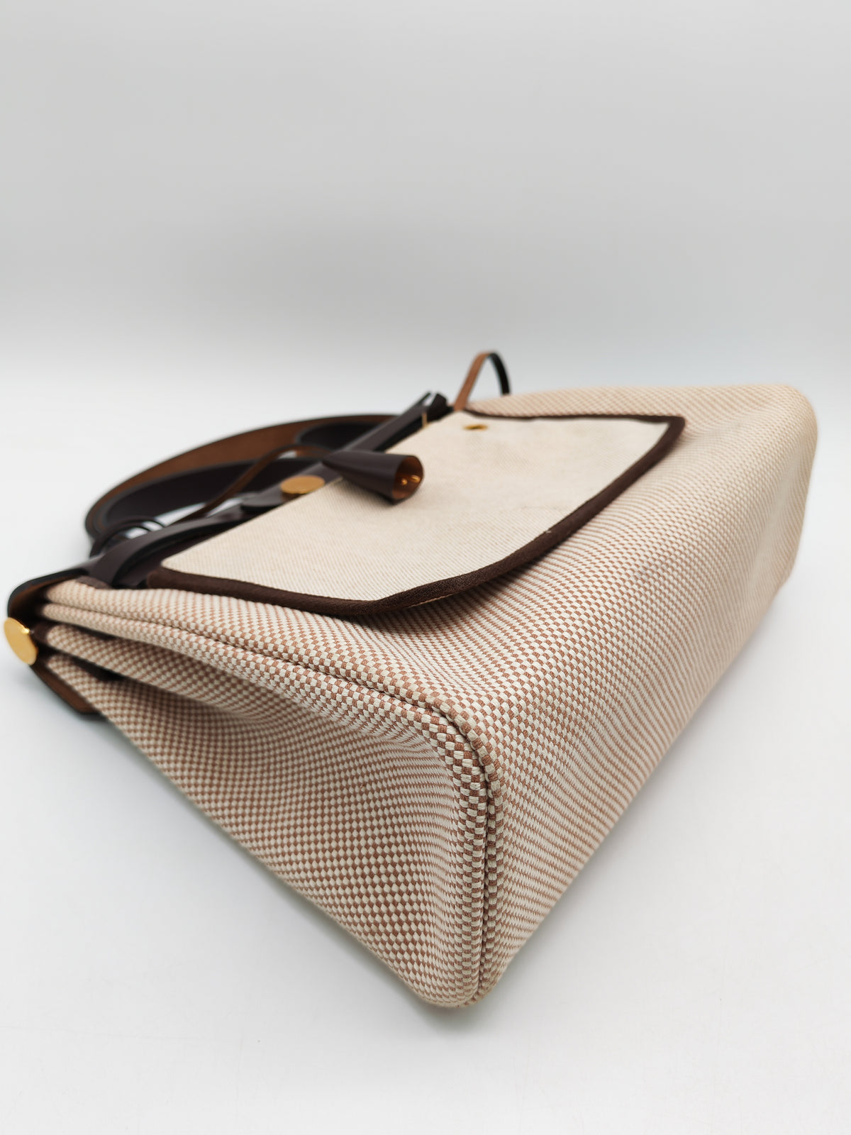Hermès Herbag Zip PM 31 Ecru, Beige Toile H Ebene Hunter Gold Hardware Stamp W (2024)
