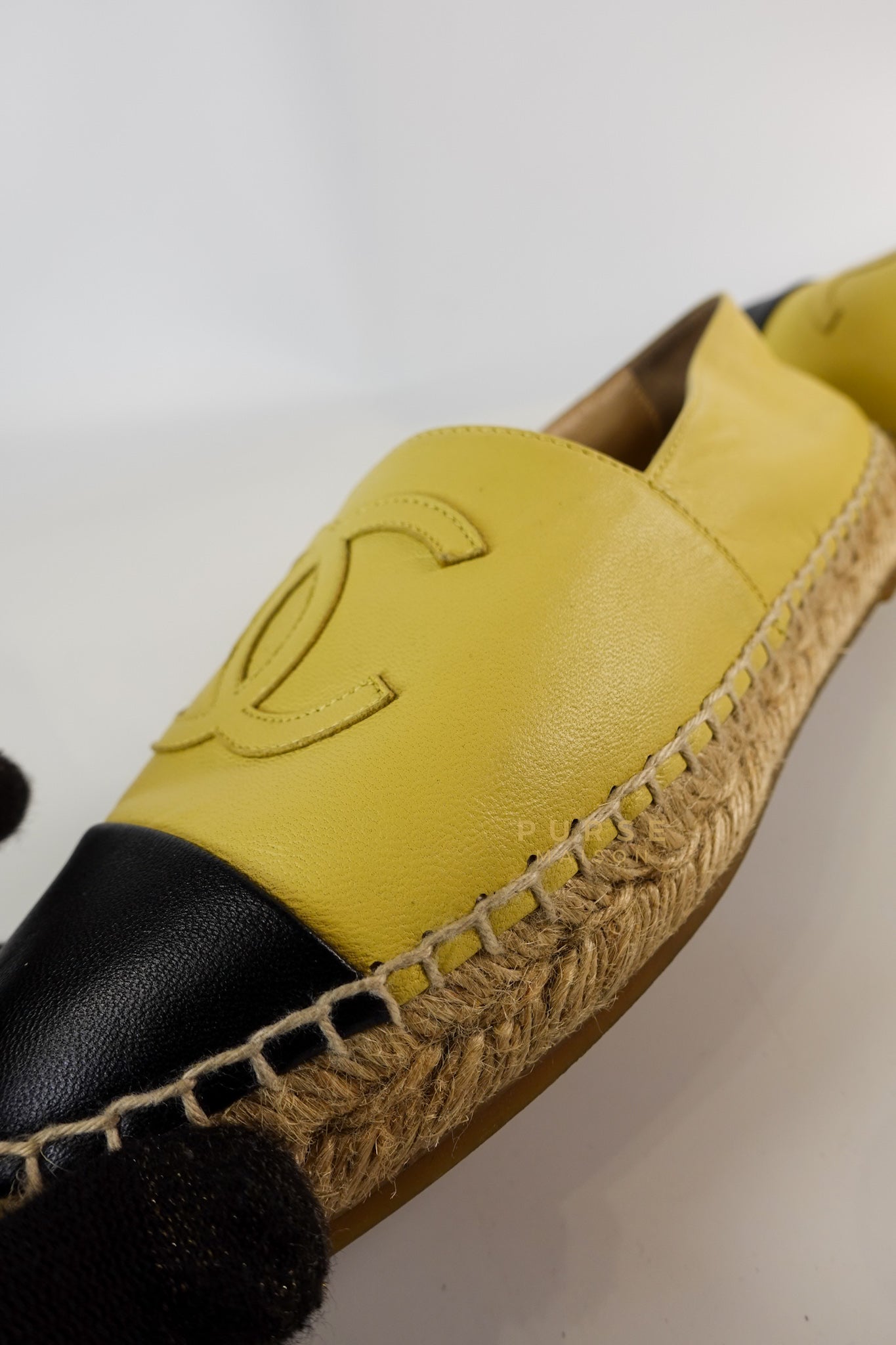 Espadrilles in Yellow & Black Lambskin Size 37 EU | Purse Maison Luxury Bags Shop