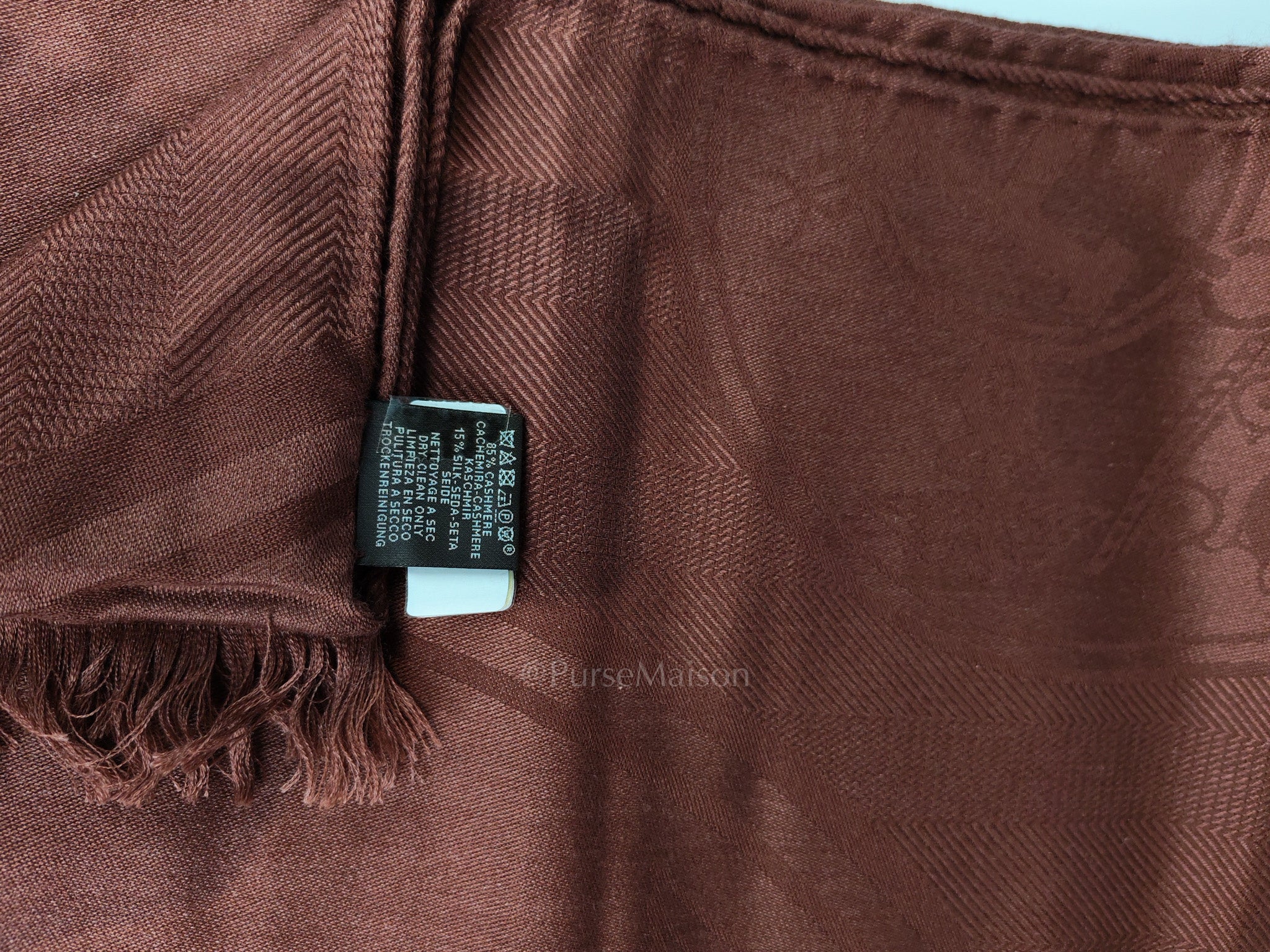 Etole New Libris Rouge Shawl (210cm x 75cm) | Purse Maison Luxury Bags Shop