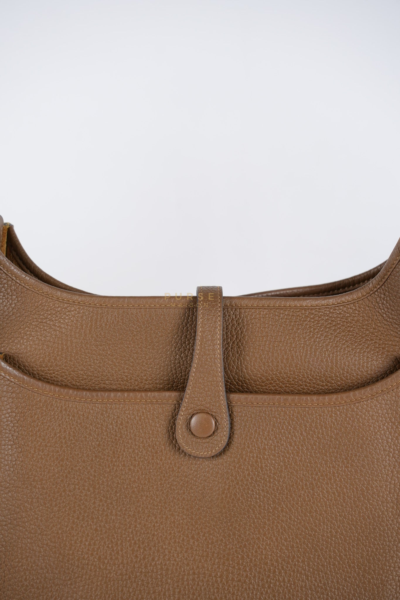 Evelyn PM Beige de Weimar in Clemence Leather and Gold Hardware Stamp Z (2021) | Purse Maison Luxury Bags Shop