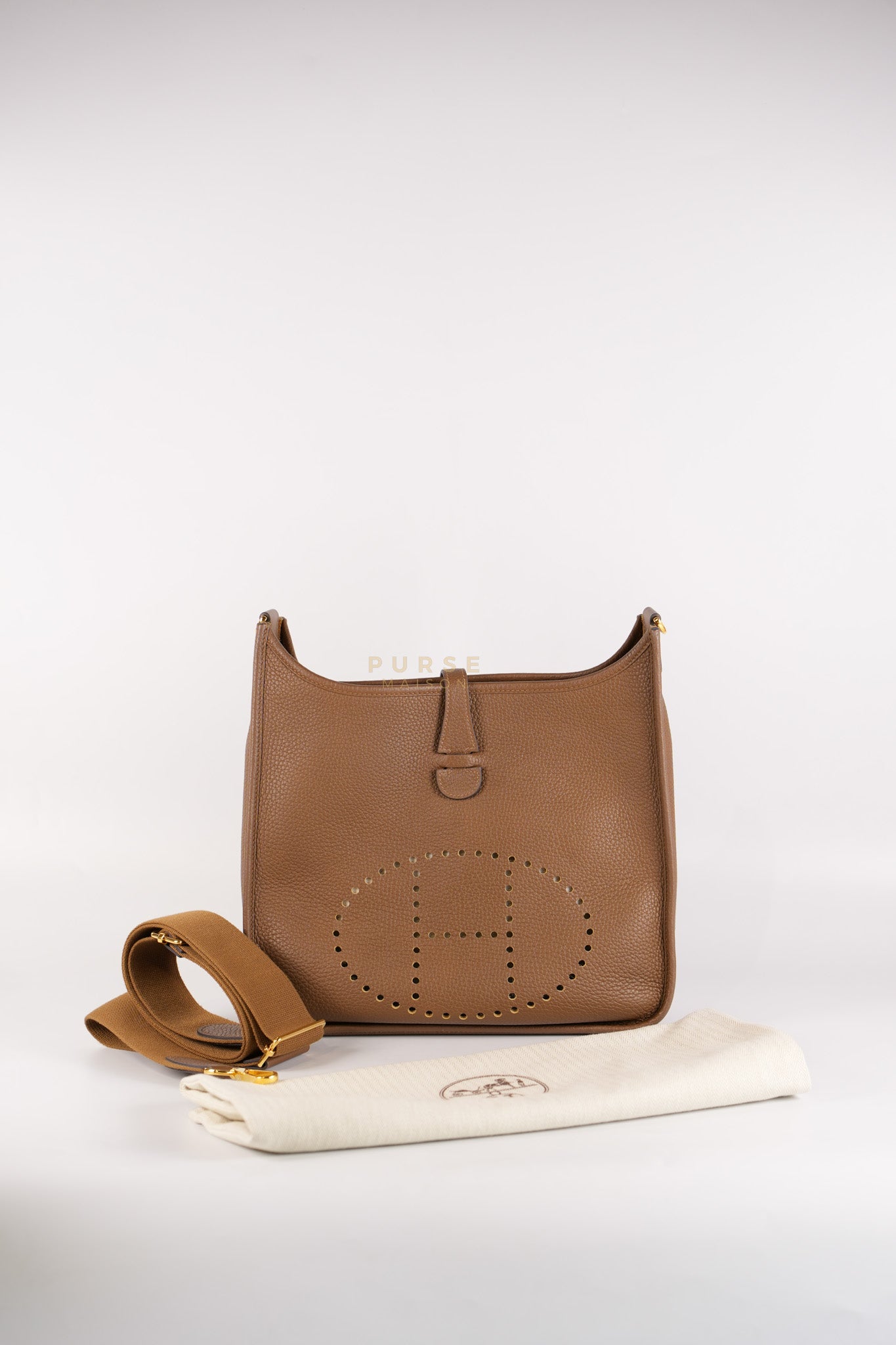 Evelyn PM Beige de Weimar in Clemence Leather and Gold Hardware Stamp Z (2021) | Purse Maison Luxury Bags Shop