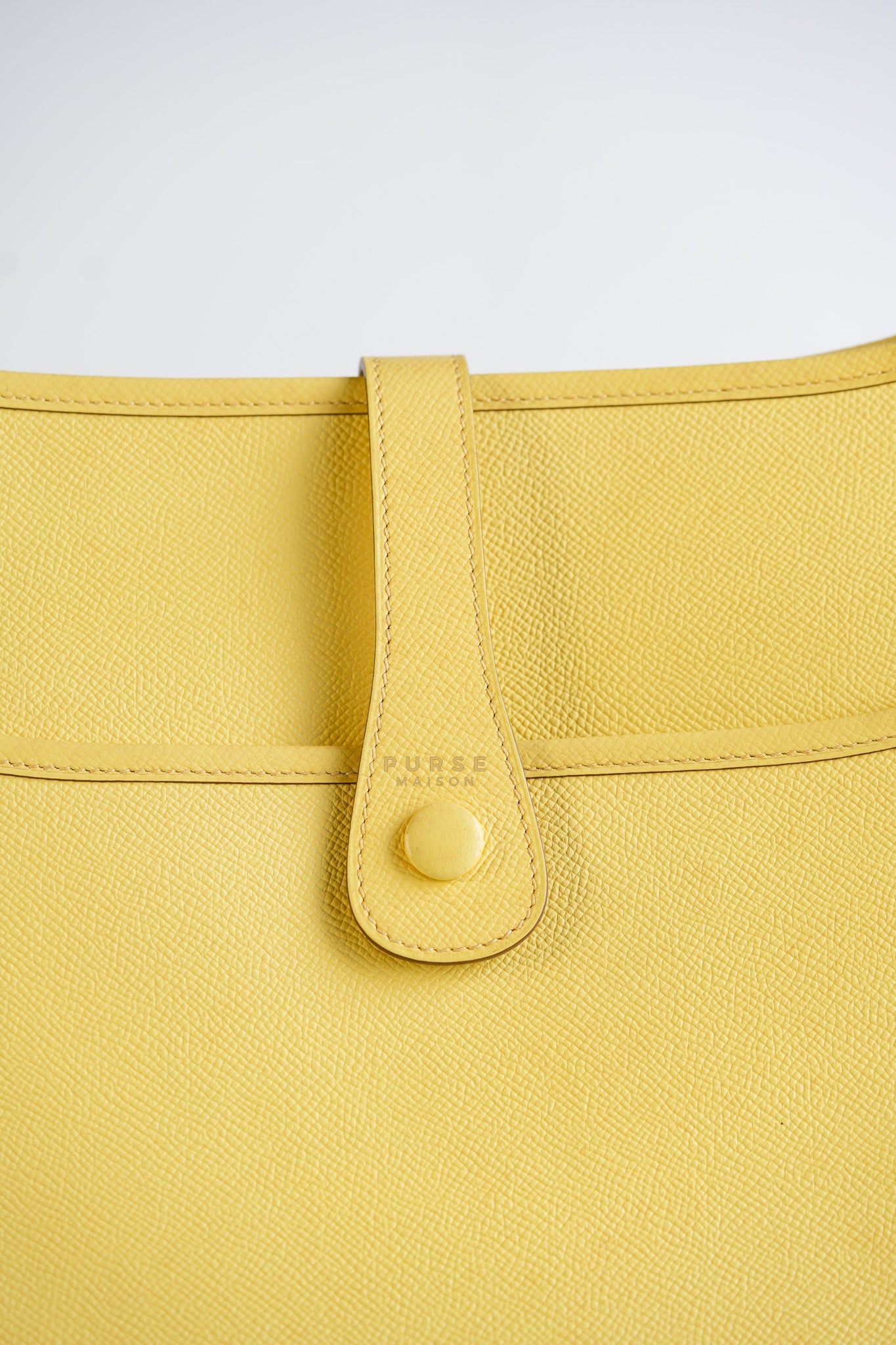 Evelyne III PM Jaune Poussin Clemence in Palladium Hardware Stamp T | Purse Maison Luxury Bags Shop