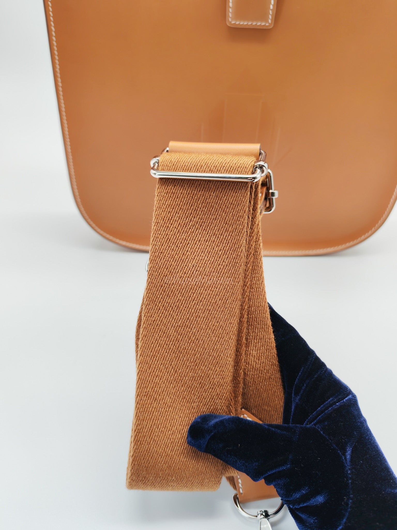 Evelyne PM Sellier in Gold Vache Hunter Leather and Palladium Hardware Stamp A (2017) | Purse Maison Luxury Bags Shop