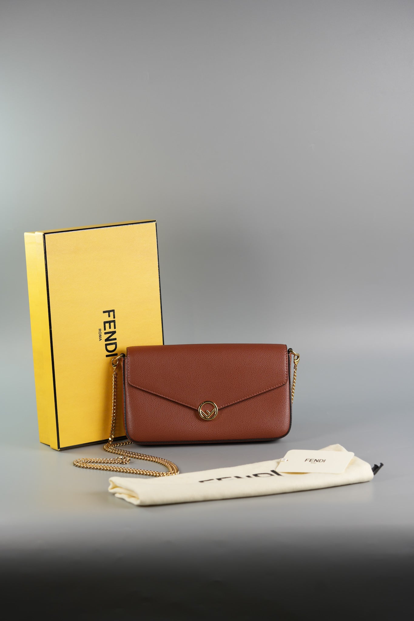 F is Fendi Wallet on Chain in Dark Brown Grained Calfskin | Purse Maison Luxury Bags Shop