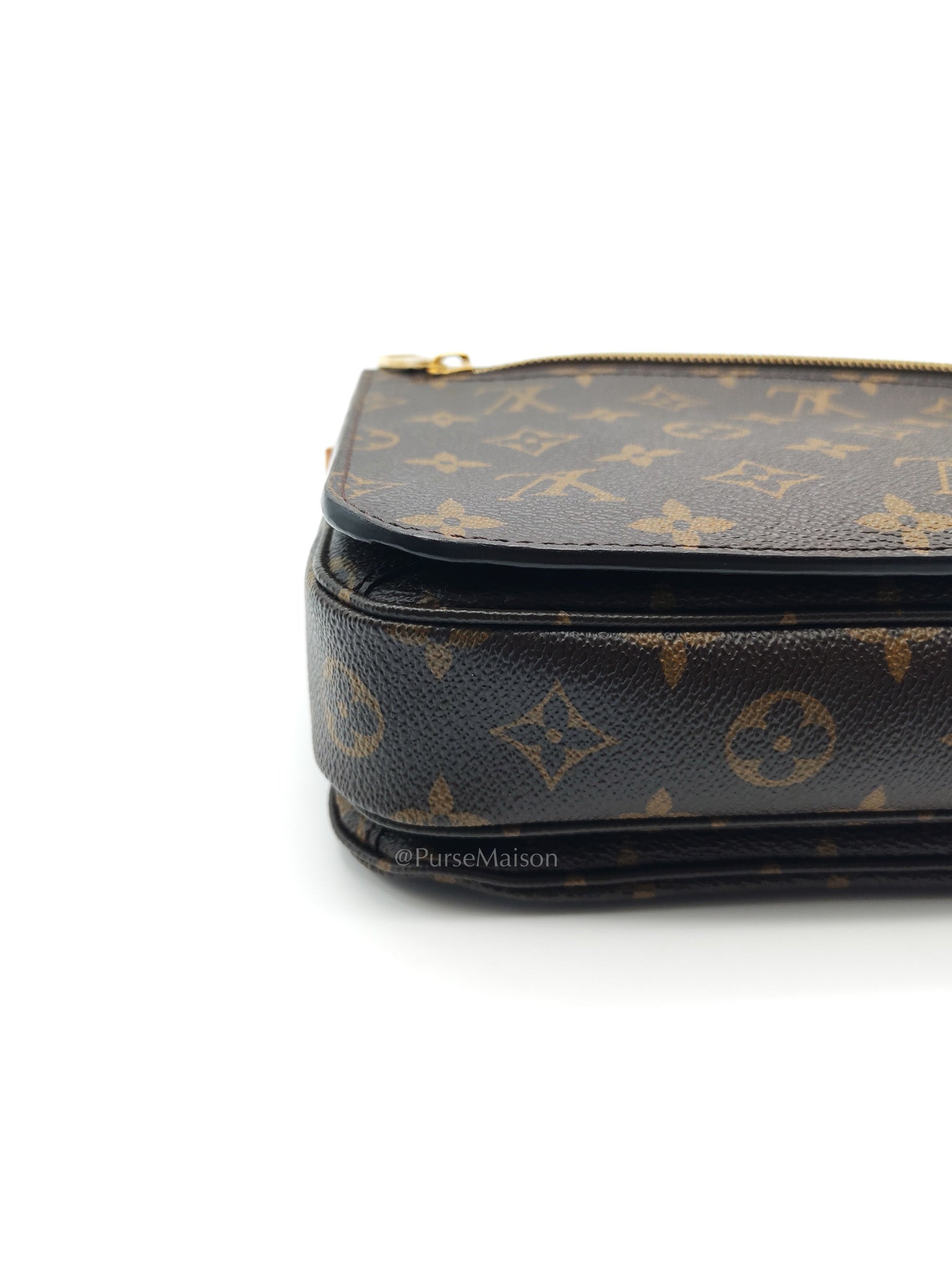 Pochette Metis in Monogram Canvas and Gold Hardware (Datecode: SR0138)