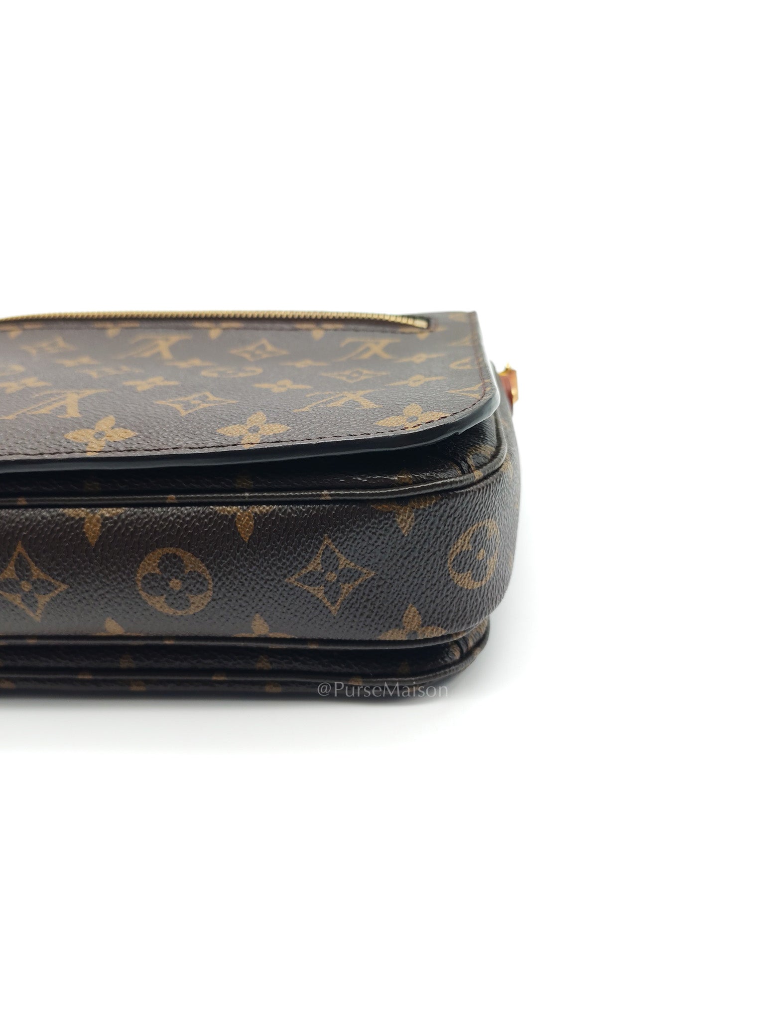 Pochette Metis in Monogram Canvas and Gold Hardware (Datecode: SR0138)