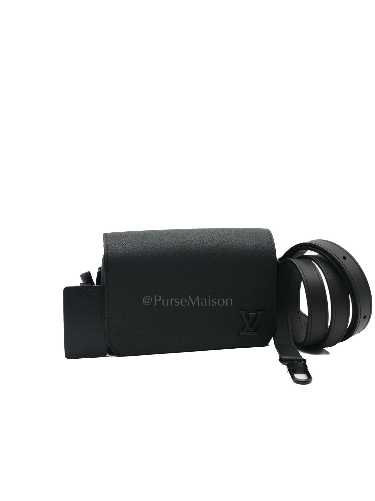 Fastline Wearable Wallet in Aerogram Leather Black | Purse Maison Luxury Bags Shop