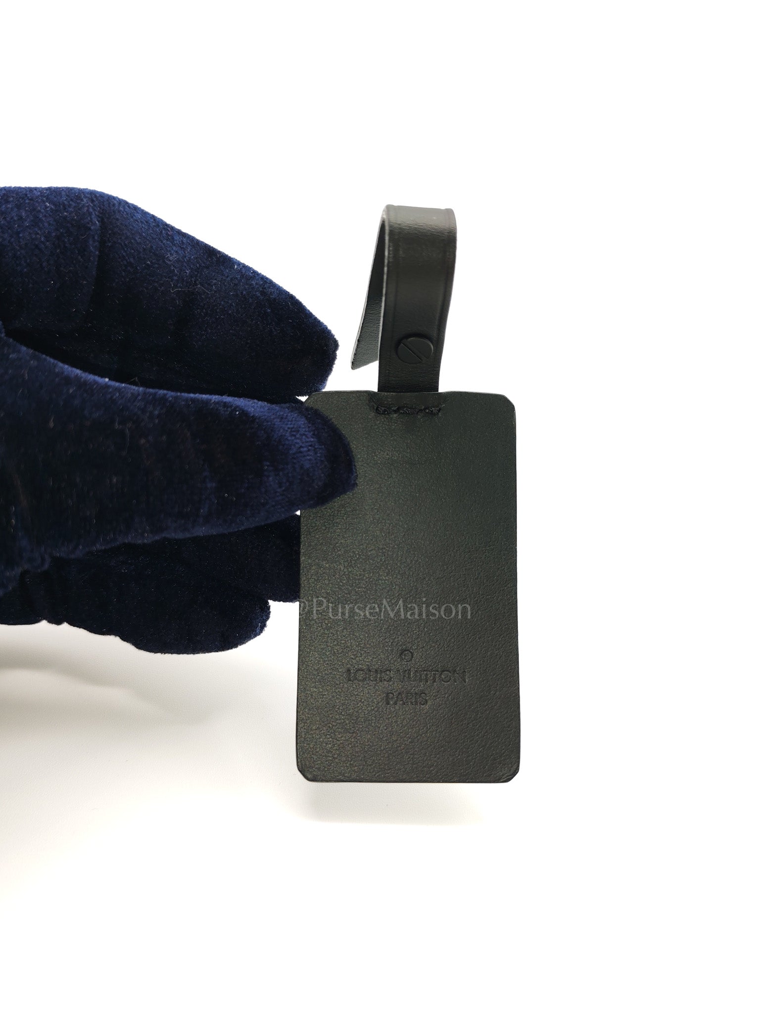 Fastline Wearable Wallet in Aerogram Leather Black | Purse Maison Luxury Bags Shop