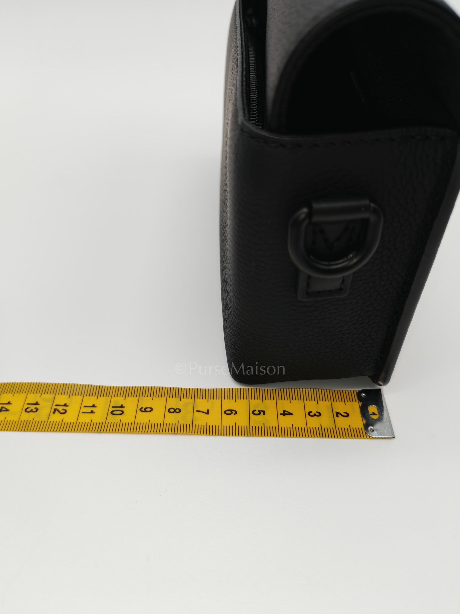 Fastline Wearable Wallet in Aerogram Leather Black | Purse Maison Luxury Bags Shop