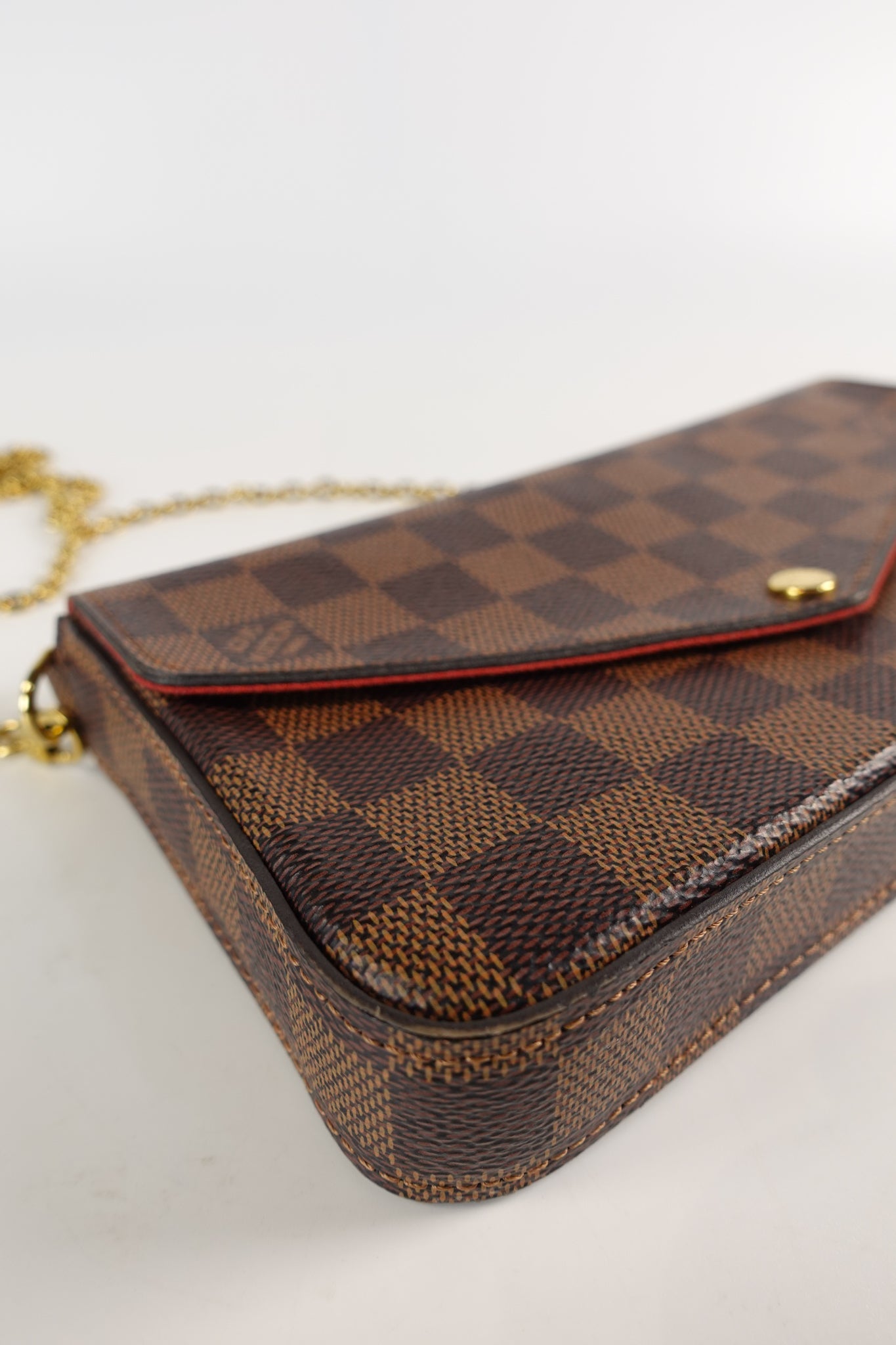 Felicie in Damier Ebene & Red Interior (Date code: MI4109) | Purse Maison Luxury Bags Shop