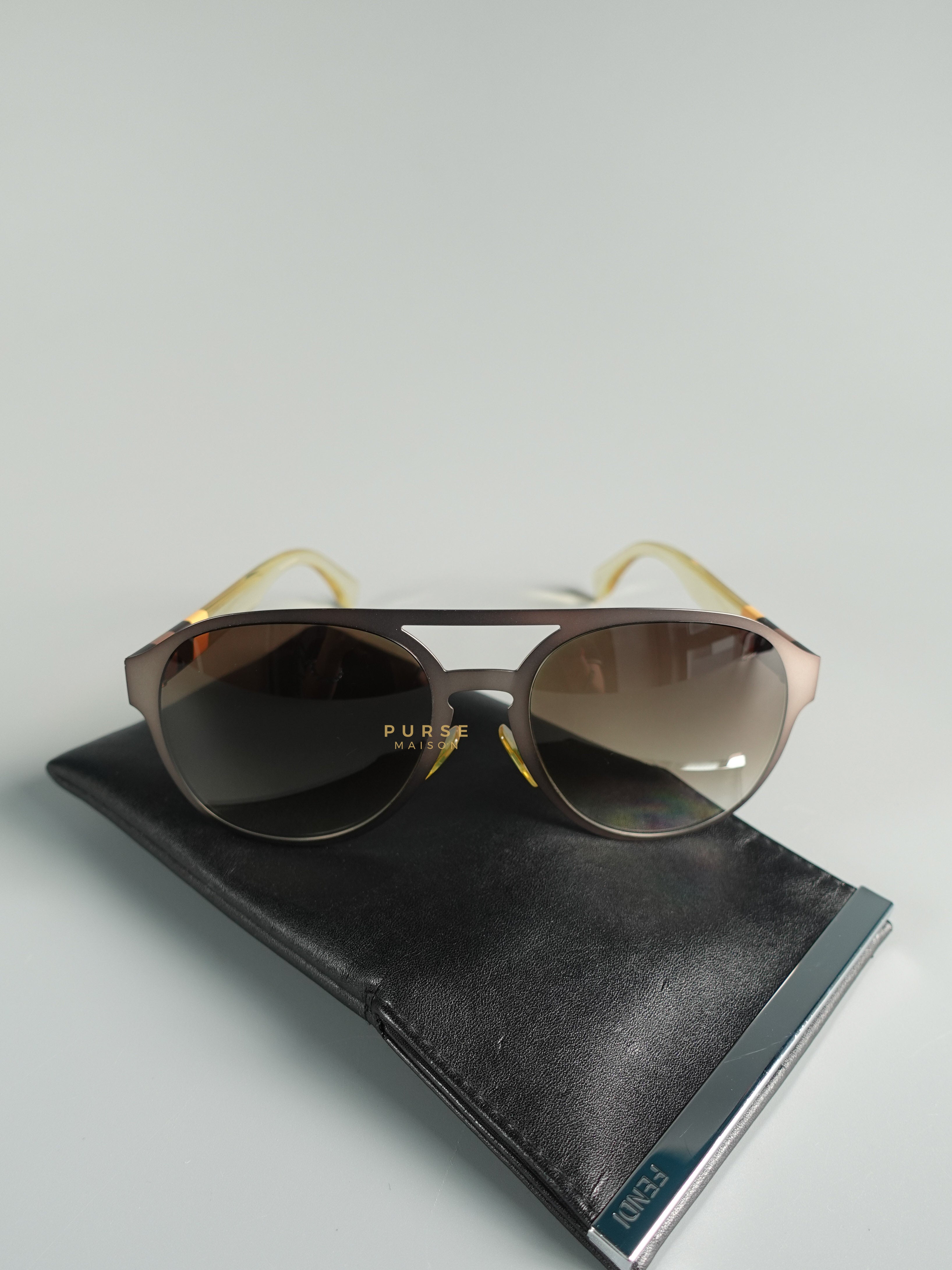 Fendi gradient hot sale aviator sunglasses