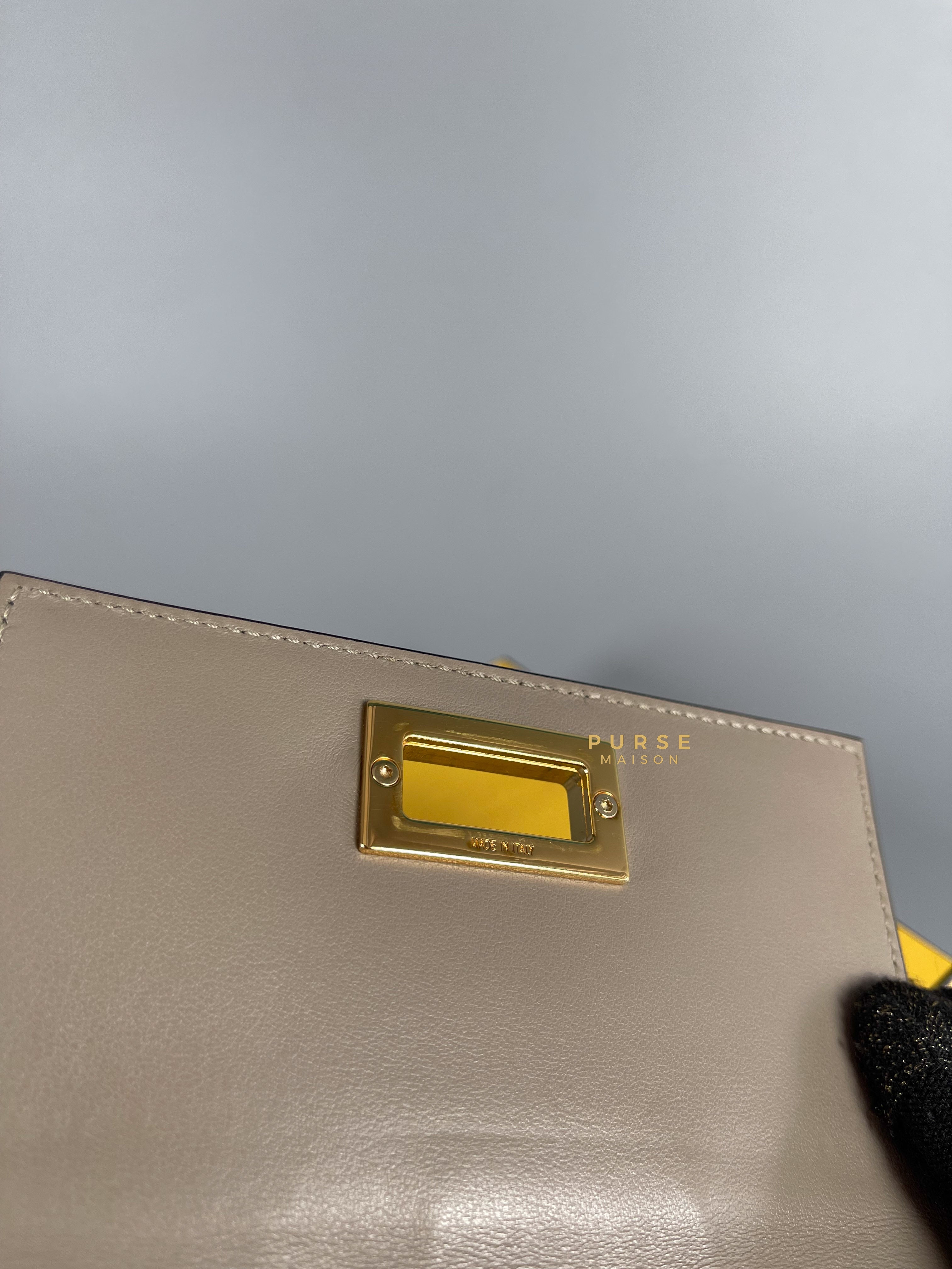 Fendi peekaboo sales wallet