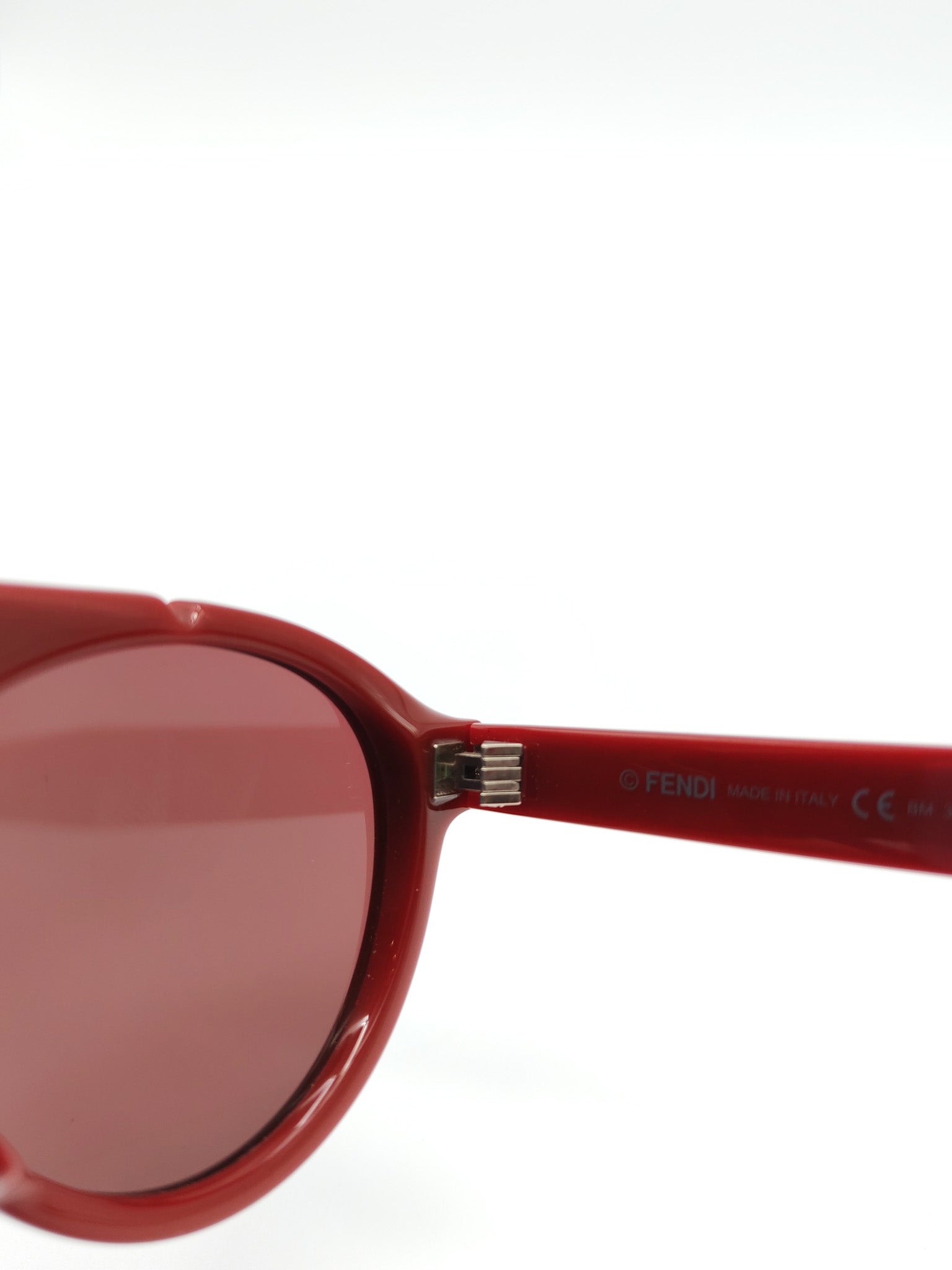 Sunglasses FF M0013/S C9AU1 52 in Neutral Plastic Red | Purse Maison Luxury Bags Shop