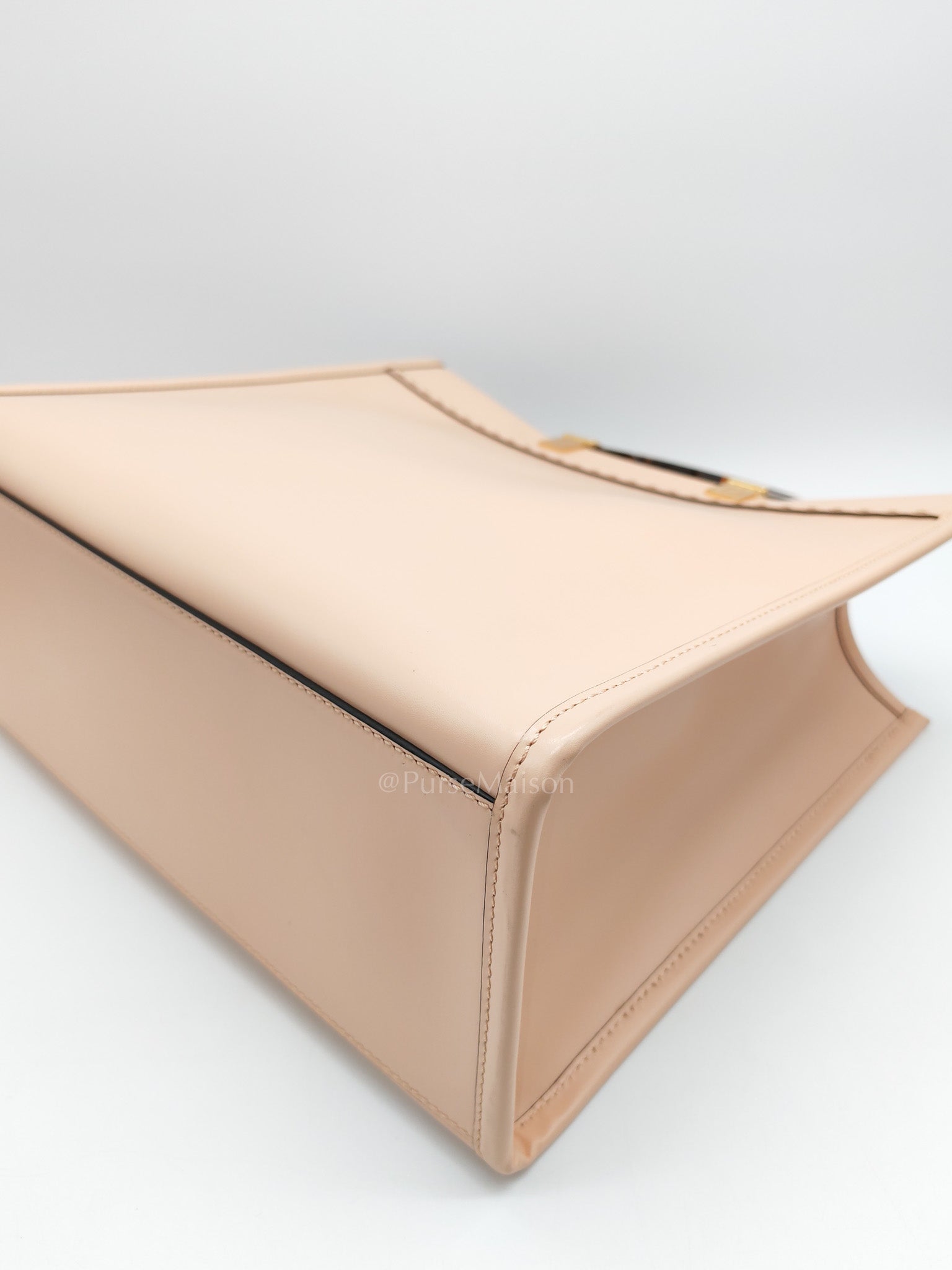 Fendi Sunshine Medium Tote Bag in Light Rose Shoulder Bag | Purse Maison Luxury Bags Shop