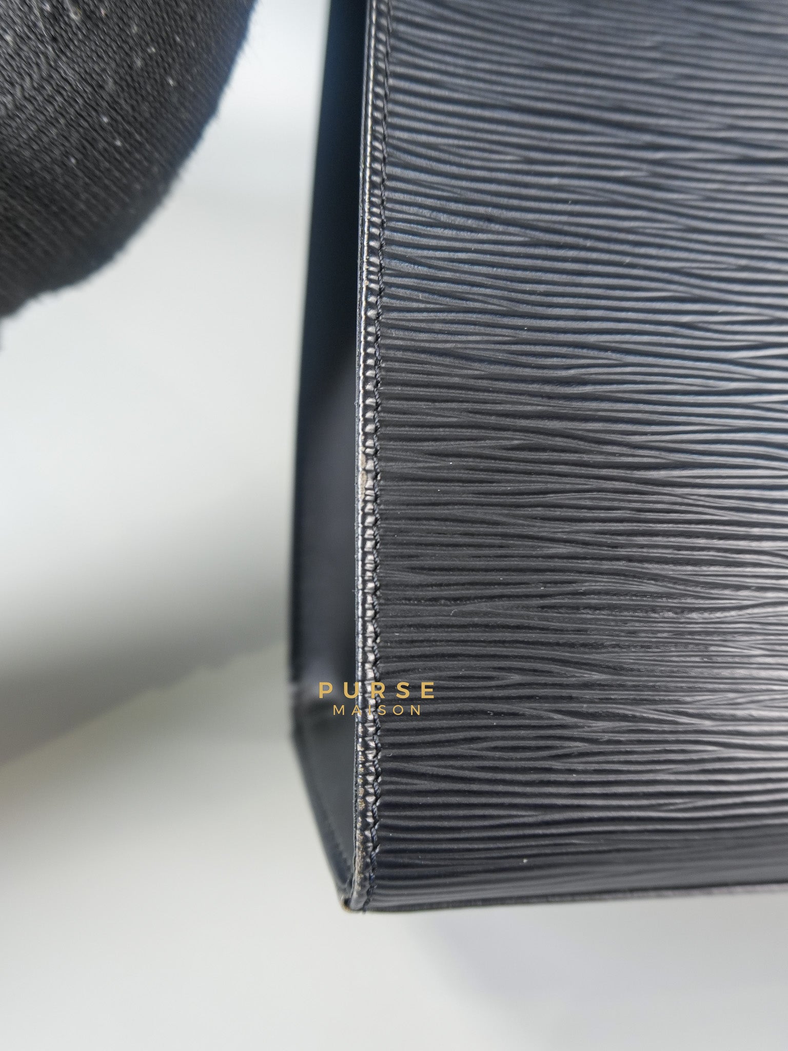 Figari Black Epi Leather Handbag (Date Code: FL0013) | Purse Maison Luxury Bags Shop