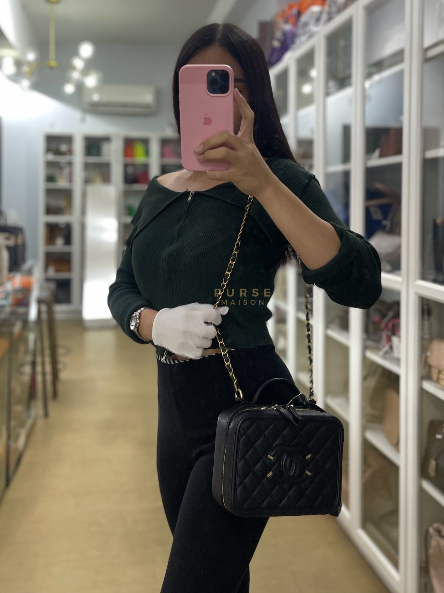 Filigree Medium Vanity Case in Black Caviar Leather and Aged Gold Hardware Series 26 | Purse Maison Luxury Bags Shop