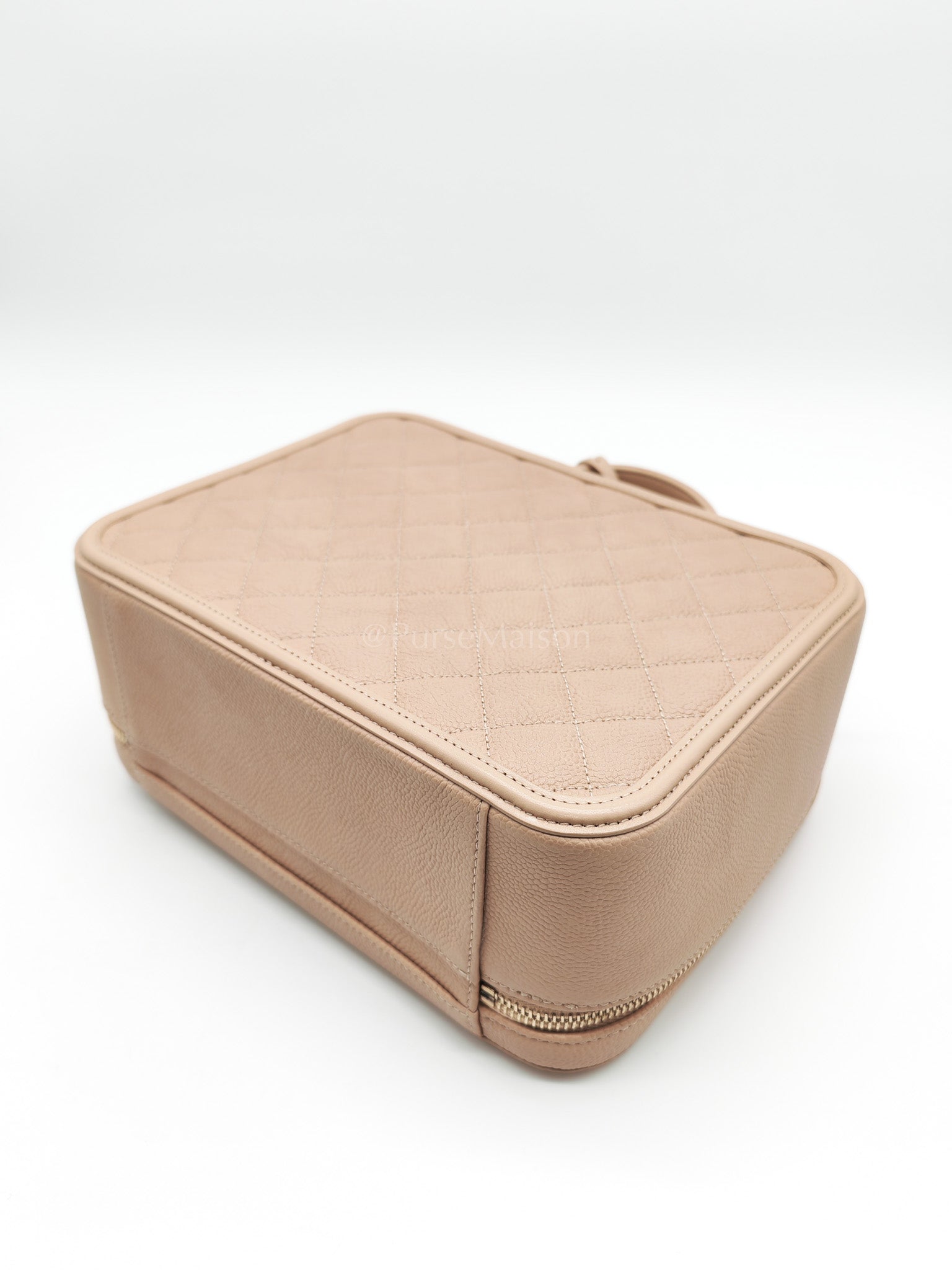 Filigree Vanity Case Large Beige Caviar Leather in Aged Gold Hardware (Series 24) | Purse Maison Luxury Bags Shop
