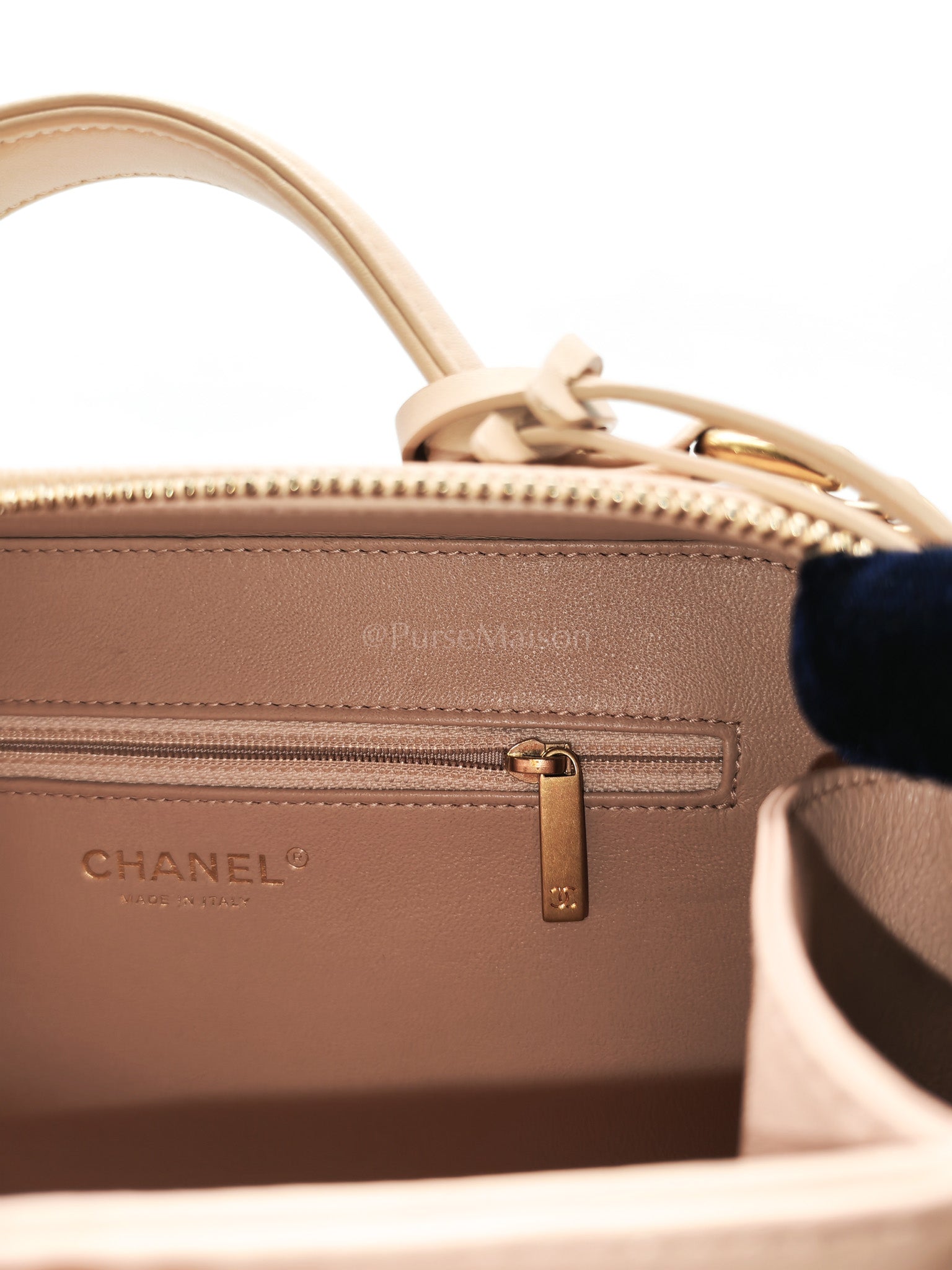 Filigree Vanity Case Large Beige Caviar Leather in Aged Gold Hardware (Series 24) | Purse Maison Luxury Bags Shop