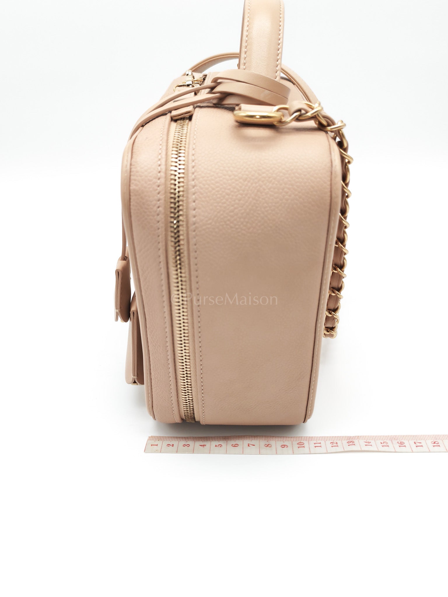 Filigree Vanity Case Large Beige Caviar Leather in Aged Gold Hardware (Series 24) | Purse Maison Luxury Bags Shop