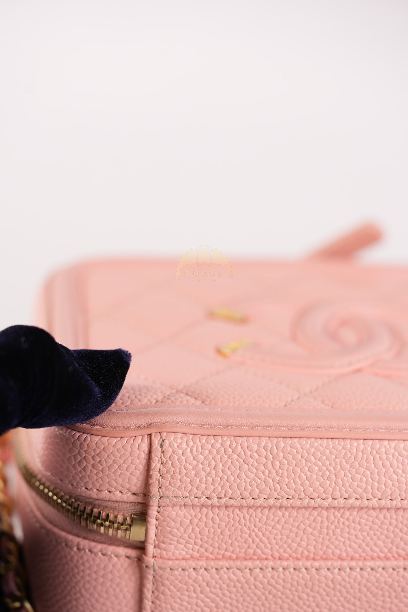 Filigree Vanity Case Small in Pink Caviar Leather Aged Gold Hardware Series 27 | Purse Maison Luxury Bags Shop