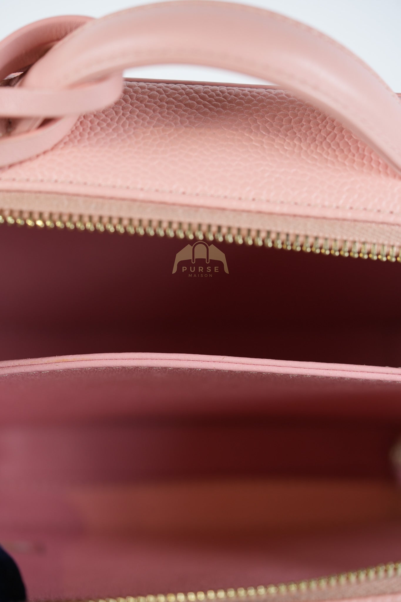 Filigree Vanity Case Small in Pink Caviar Leather Aged Gold Hardware Series 27 | Purse Maison Luxury Bags Shop