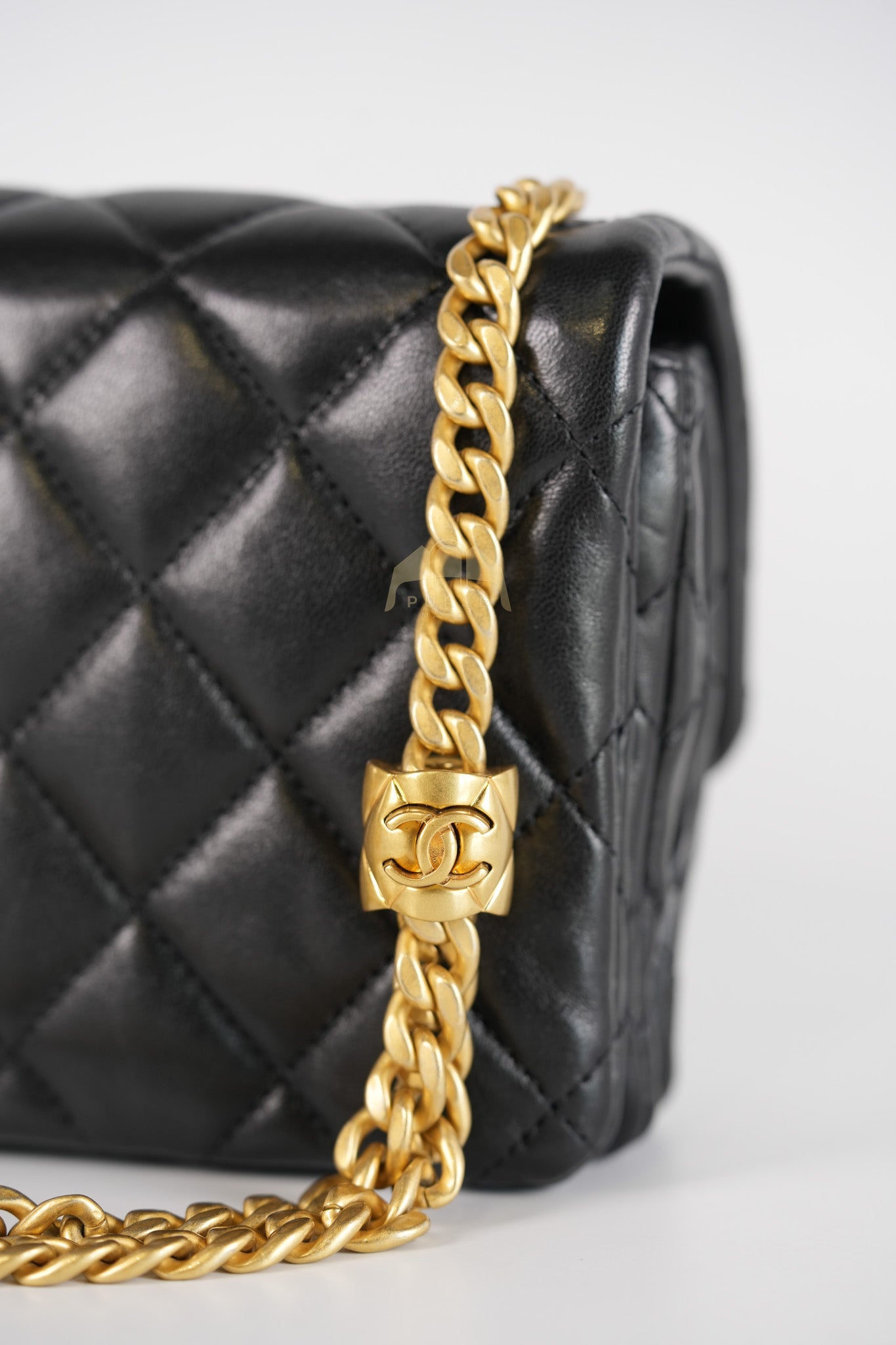 22K Flap Bag Small in Black Lambskin Leather & Gold Hardware Microchip | Purse Maison Luxury Bags Shop