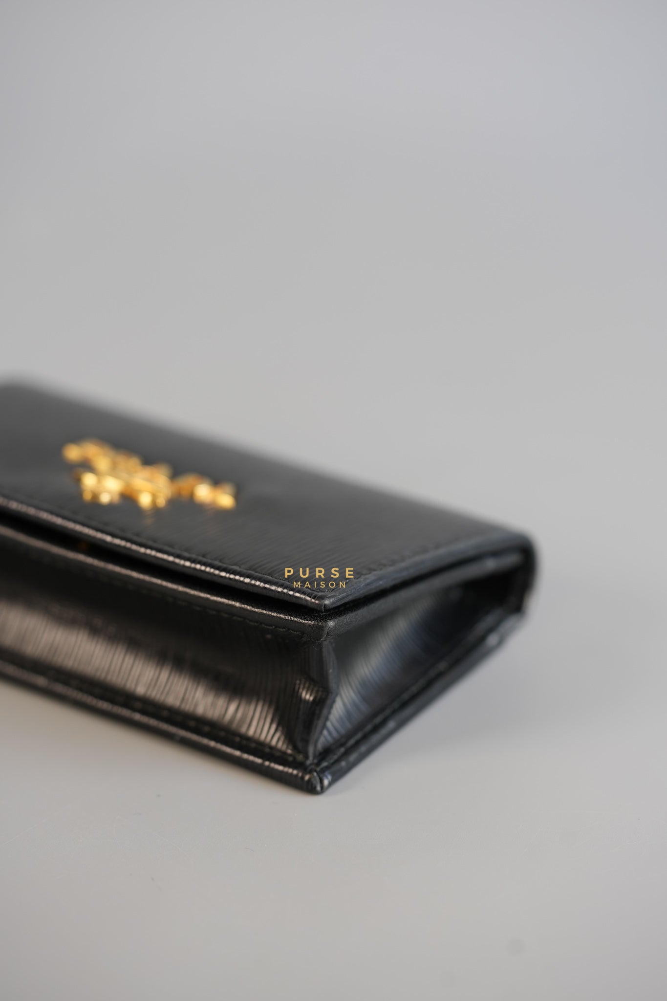 Flap Black Vitello Leather Card Holder | Purse Maison Luxury Bags Shop