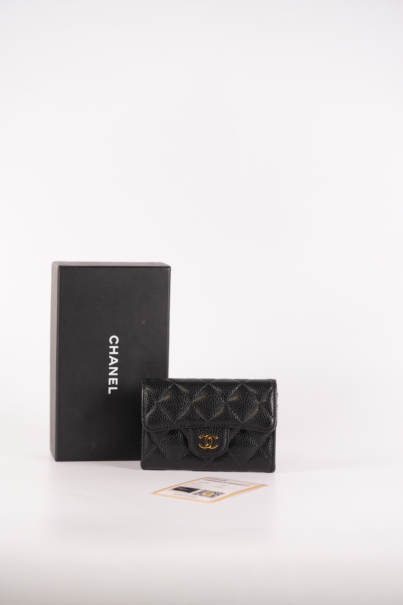 Flap Card Holder in Black Caviar Leather and Gold Hardware (Microchip) | Purse Maison Luxury Bags Shop