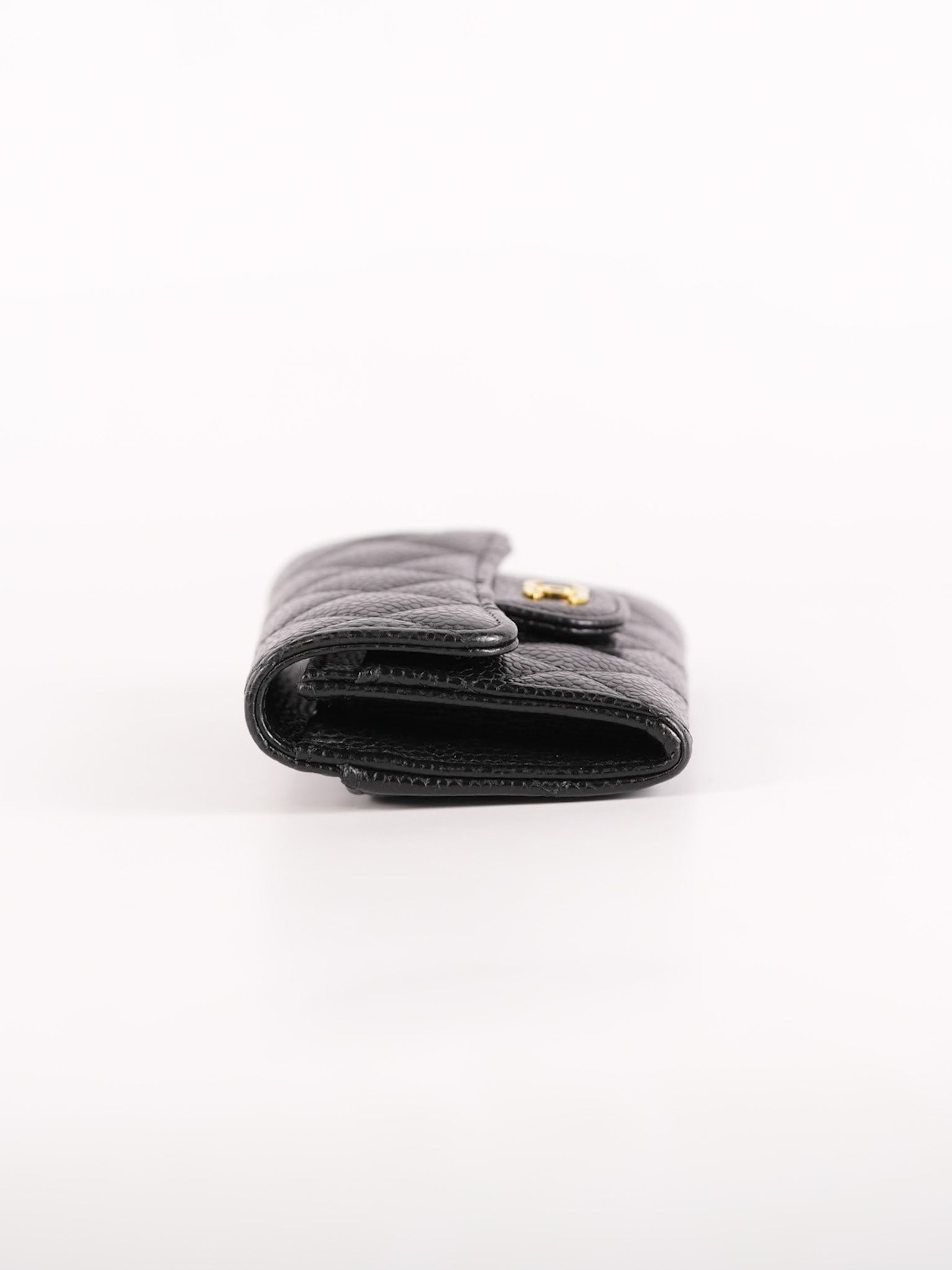 Flap Card Holder in Black Caviar Leather and Gold Hardware (Microchip) | Purse Maison Luxury Bags Shop
