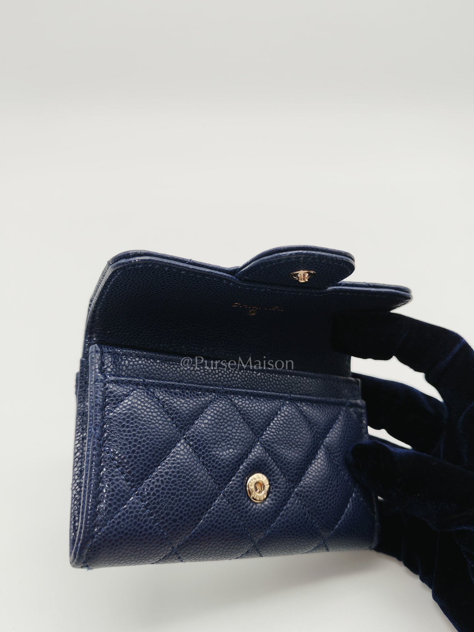 Flap Card Holder in Navy Blue Caviar Leather and Gold Hardware (Microchip) | Purse Maison Luxury Bags Shop