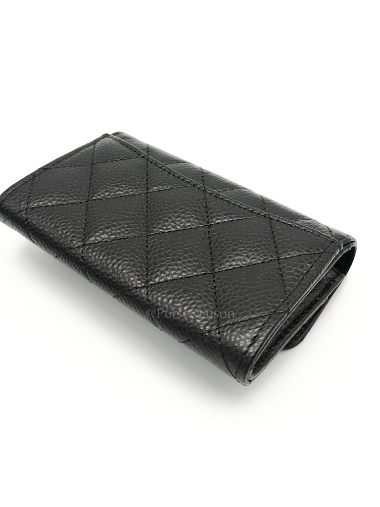 Flap Card Holder in Quilted Caviar Leather and Light Gold Hardware (Microchip) | Purse Maison Luxury Bags Shop