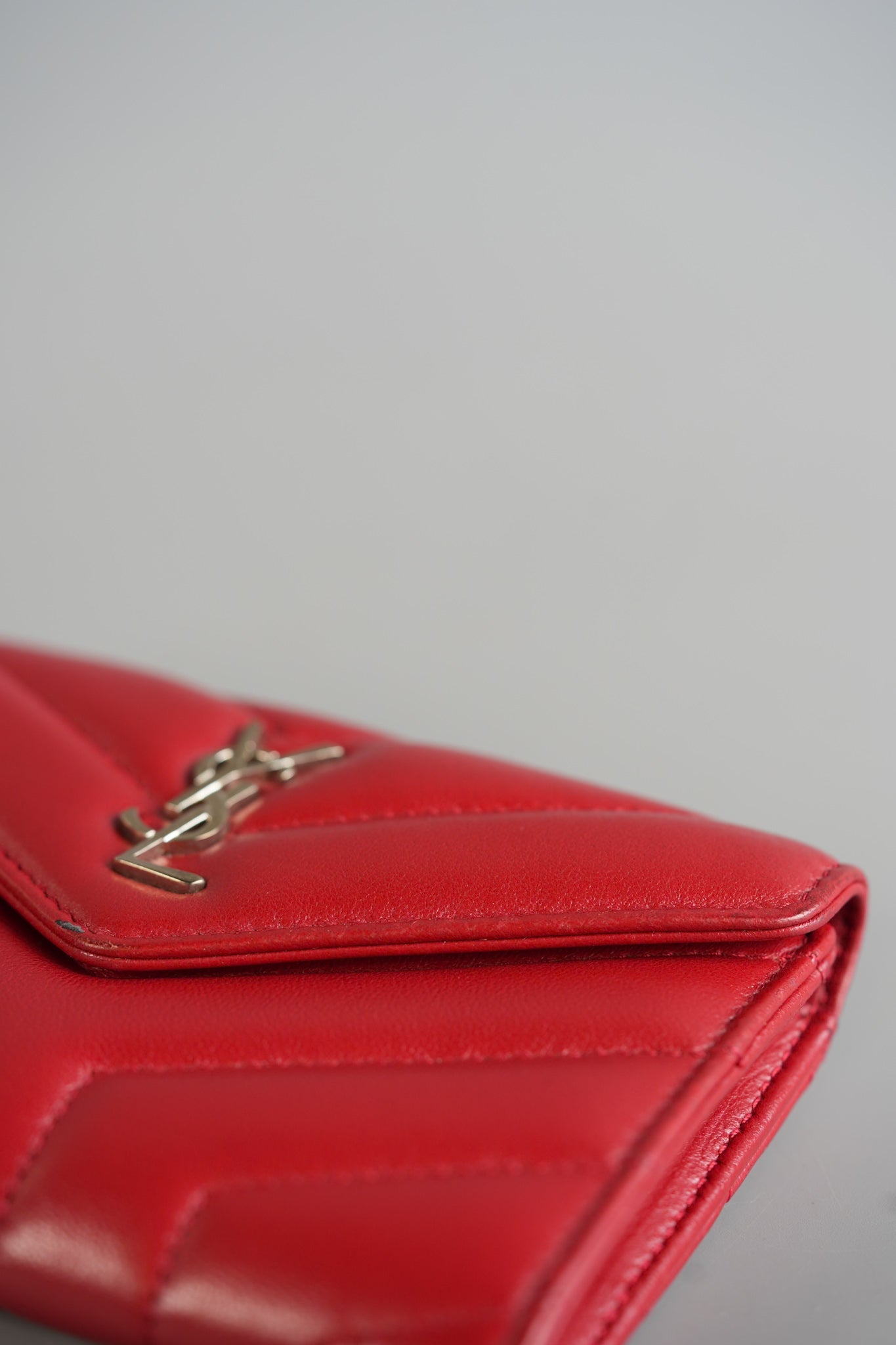 Flap Wallet in Red Lambskin Leather | Purse Maison Luxury Bags Shop