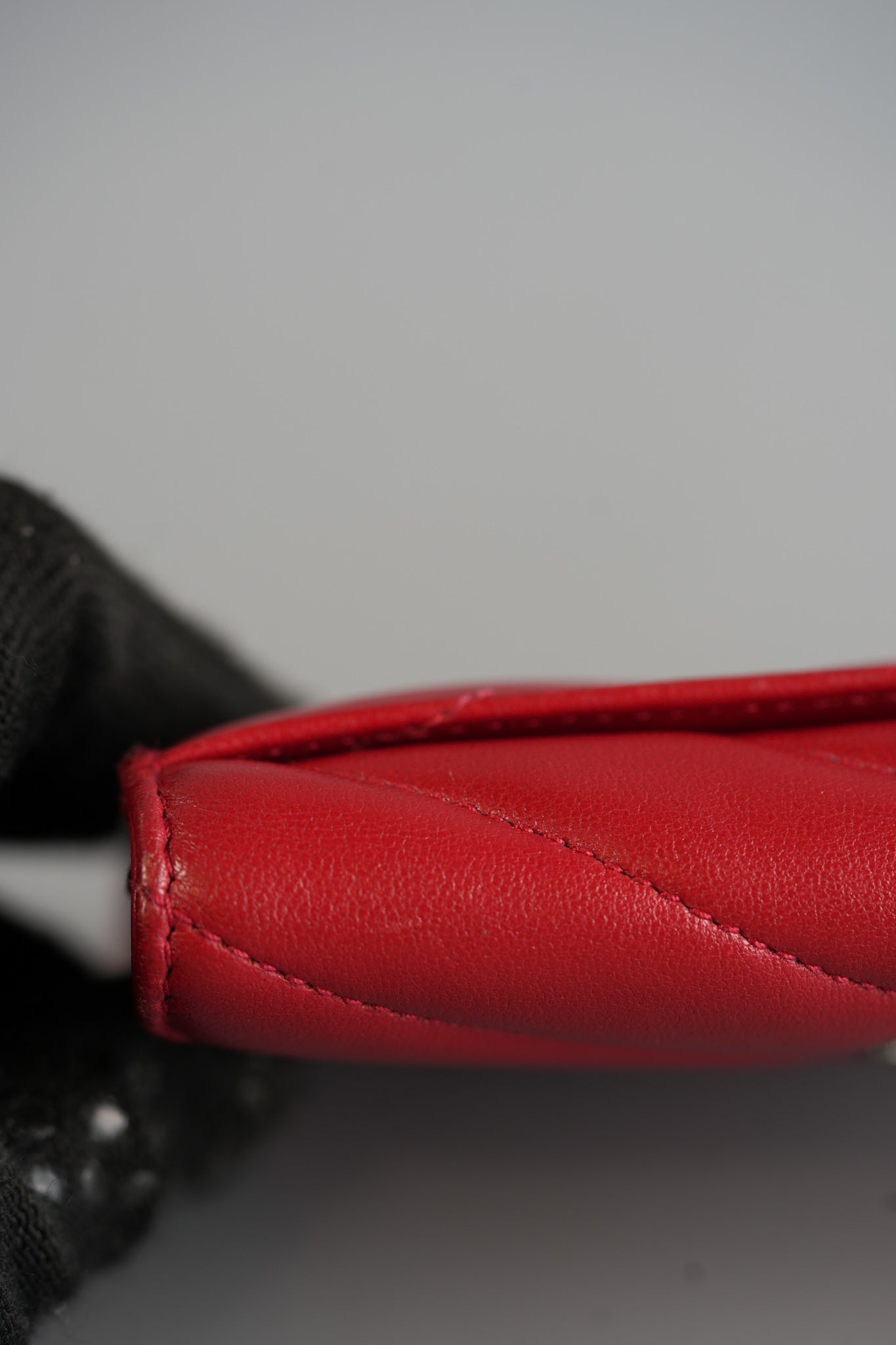 Flap Wallet in Red Lambskin Leather | Purse Maison Luxury Bags Shop