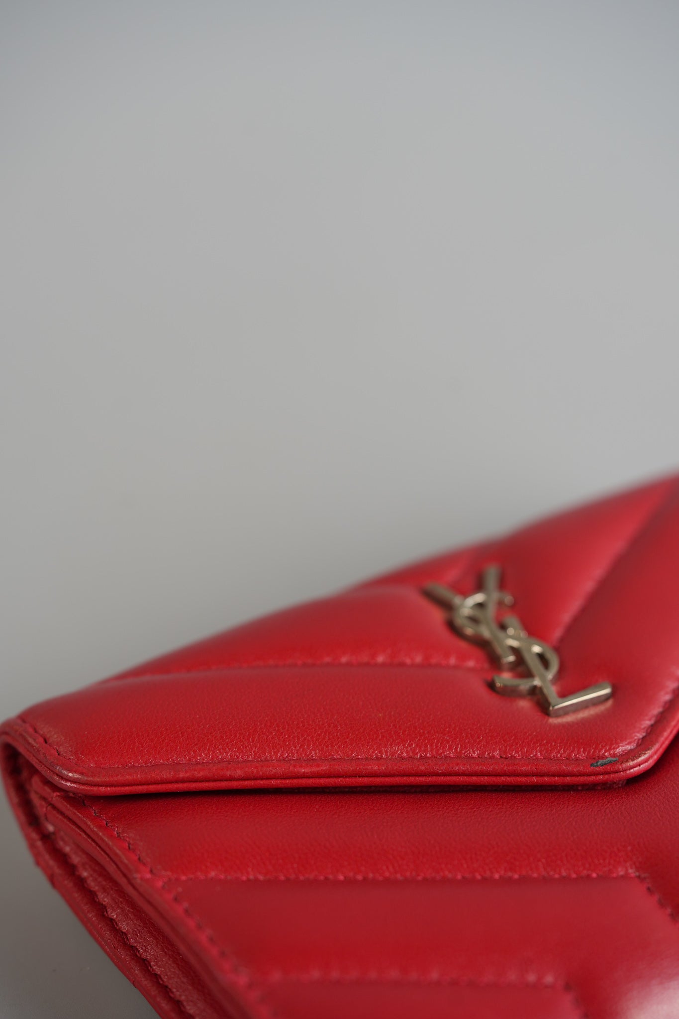 Flap Wallet in Red Lambskin Leather | Purse Maison Luxury Bags Shop