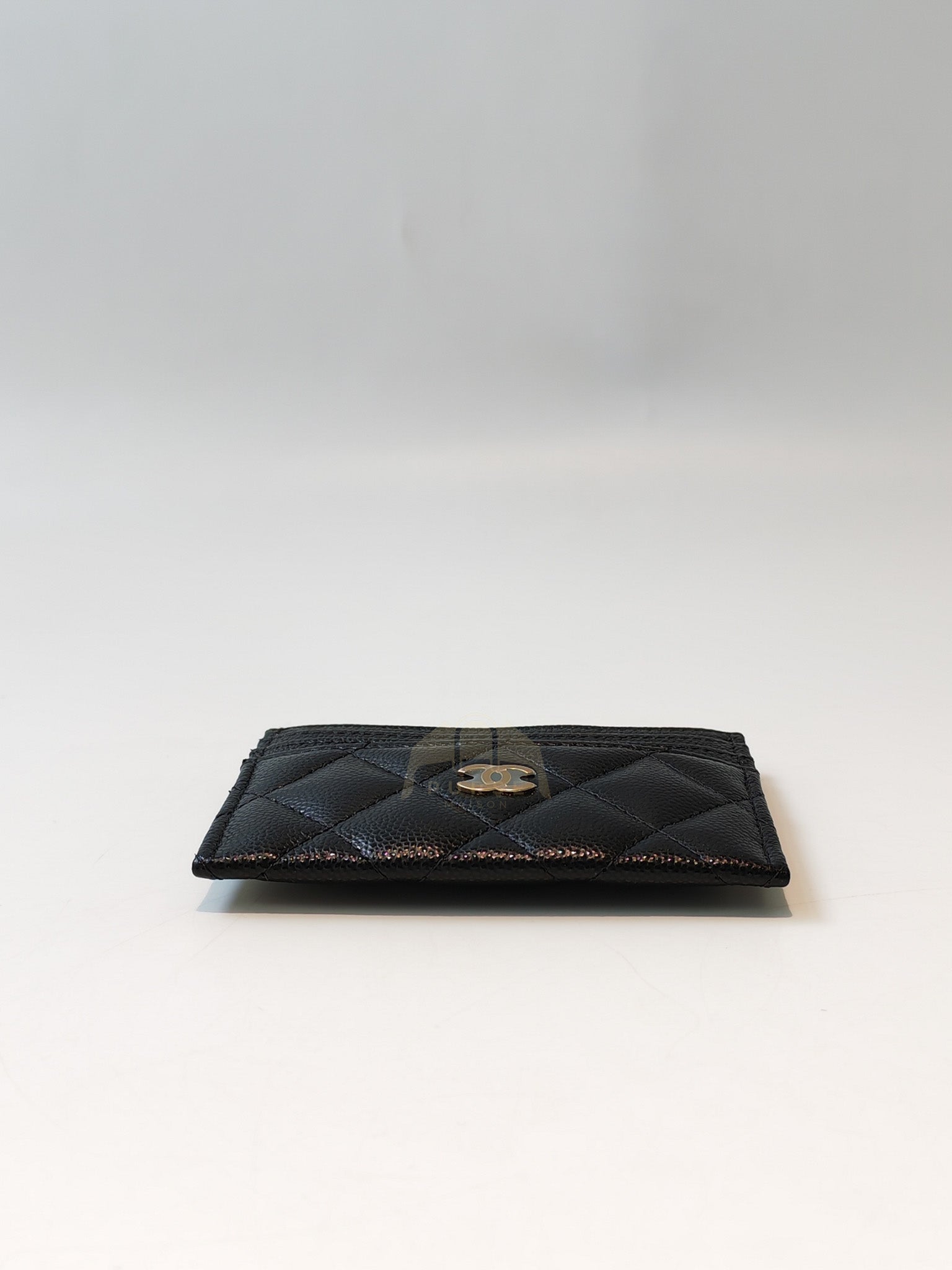 Flat Card Holder(Medium 7 Slots) in Black Caviar Leather & Gold Hardware (Microchip) | Purse Maison Luxury Bags Shop