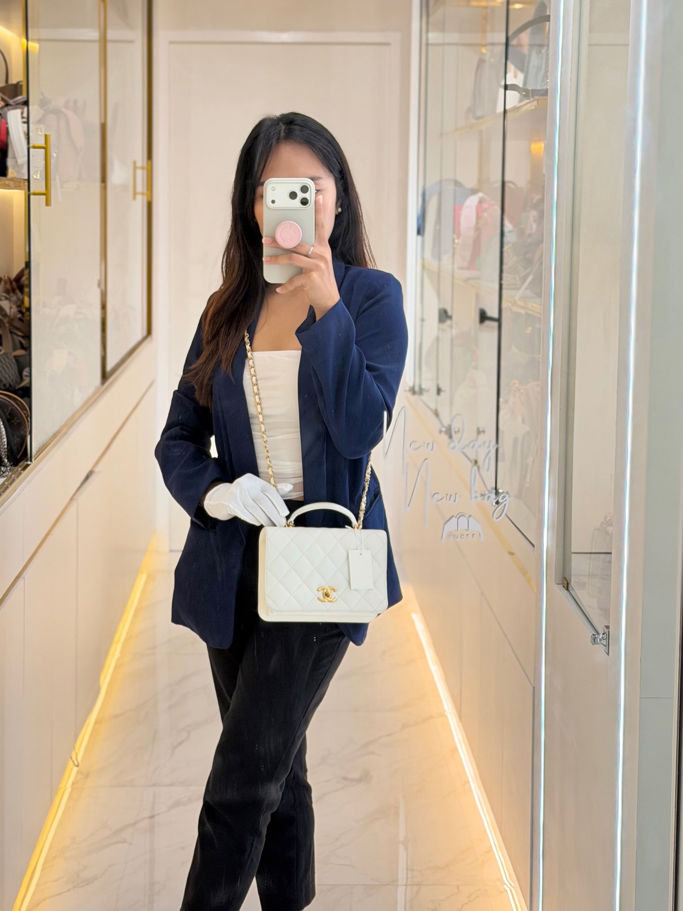 Full Flap Top Handle in White Caviar Calfskin Leather and Aged Gold Hardware (Microchip) | Purse Maison Luxury Bags Shop
