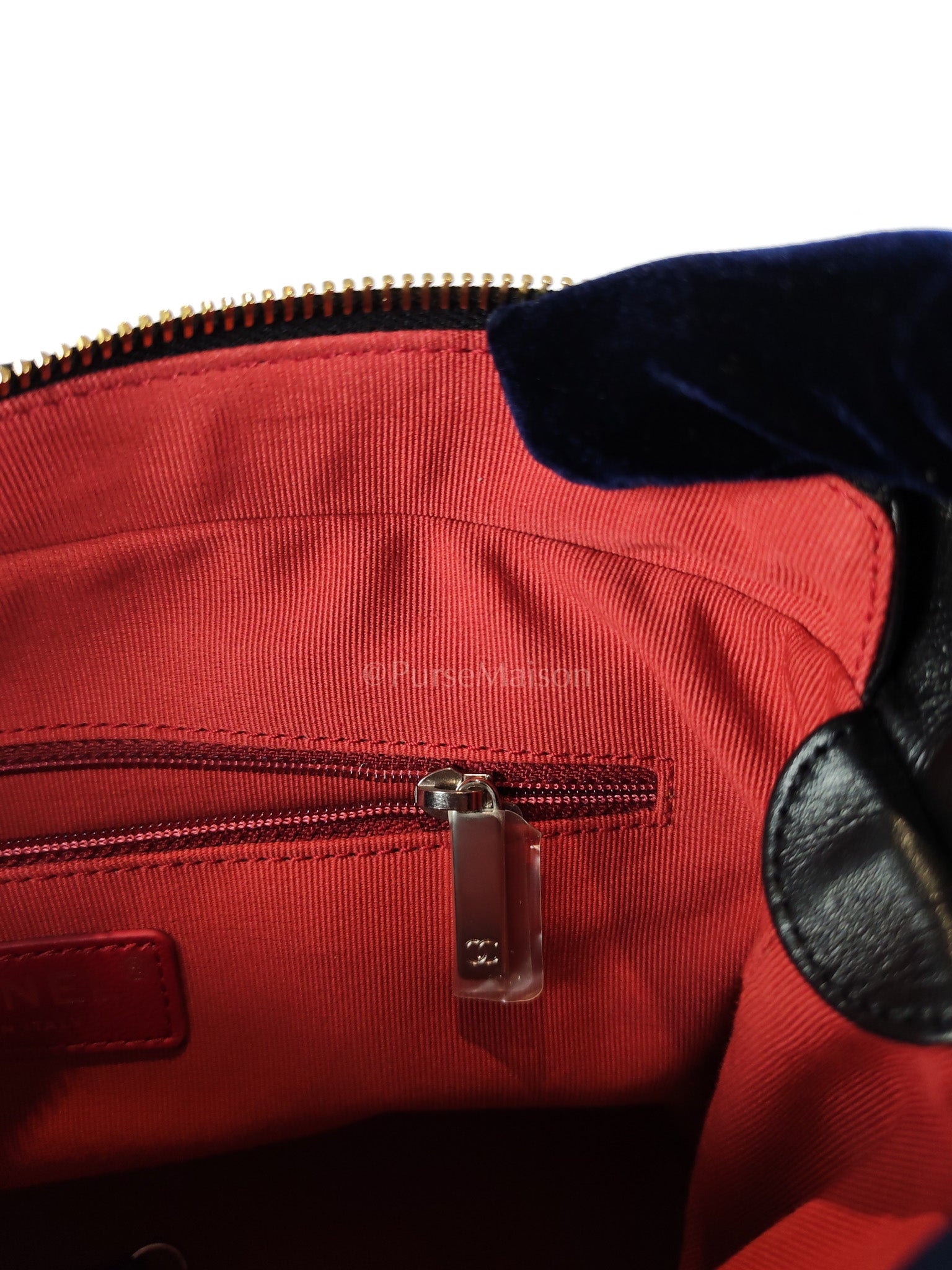 Gabrielle Medium in Black Quilted Distressed Calfskin & Mixed Hardware (Microchip) | Purse Maison Luxury Bags Shop