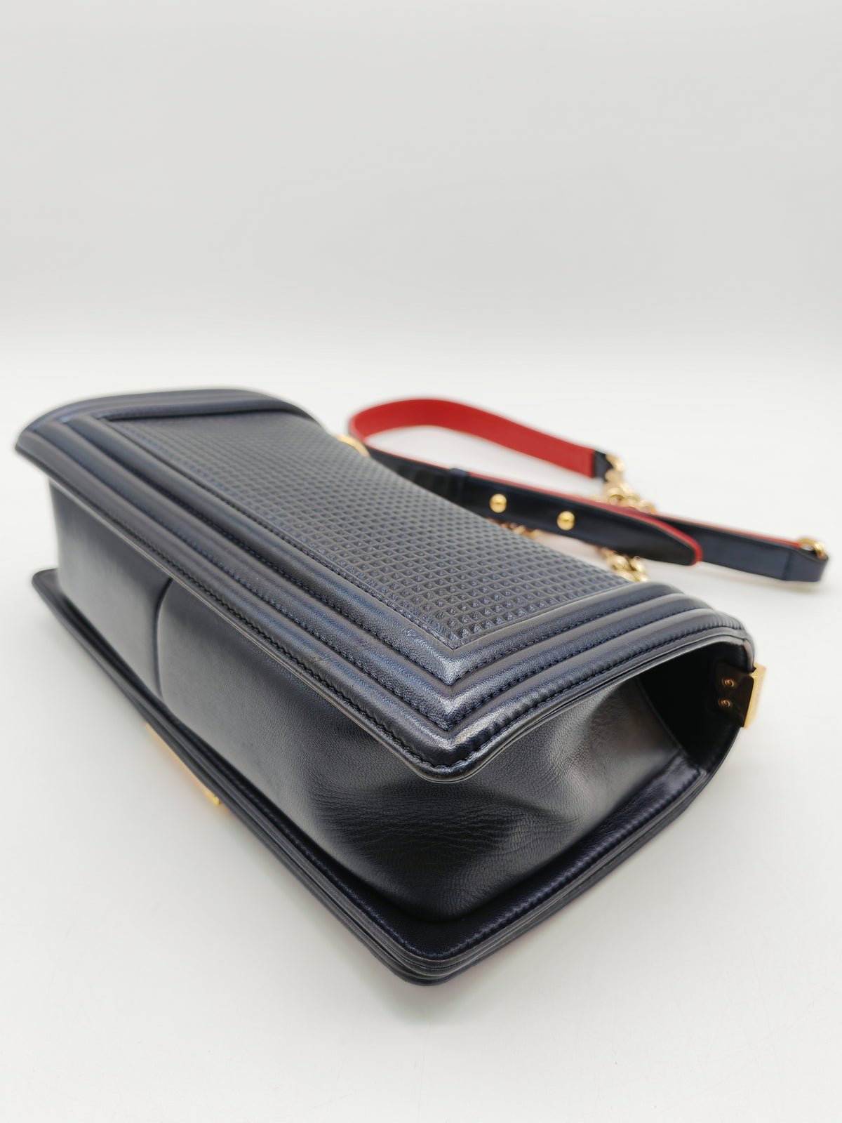Chanel Boy Medium Limited Edition in Navy Blue Cube Embossed Lambskin Leather and Gold Hardware Series 18