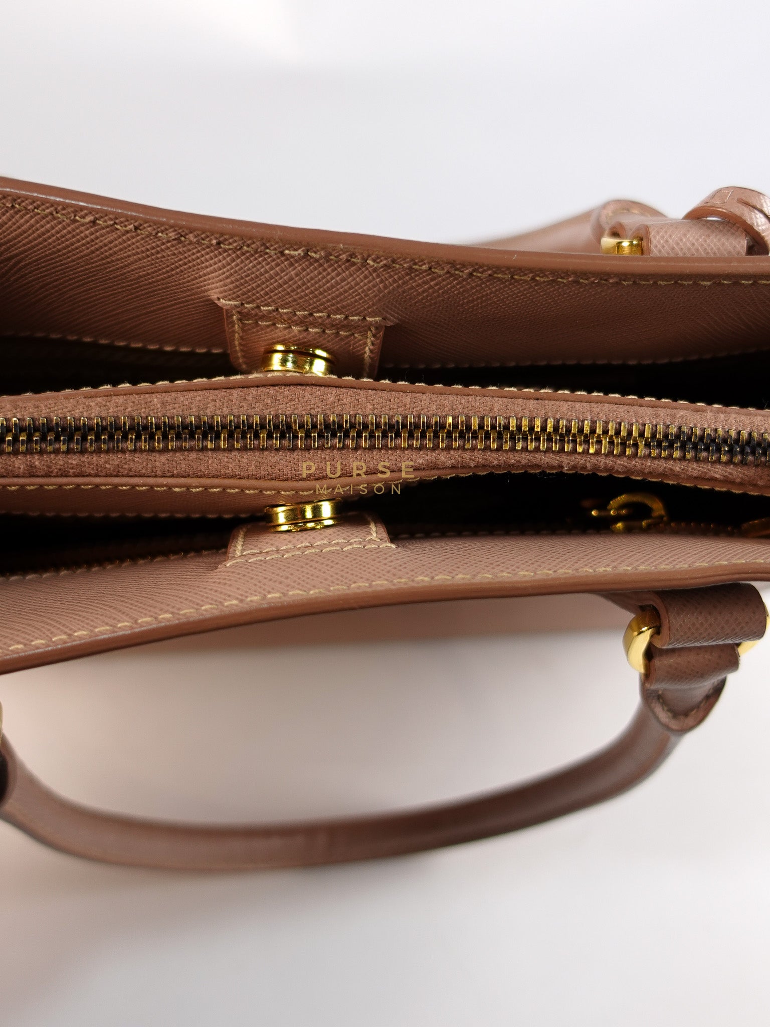 Galleria 2way Tote Bag Large in Light Pink Saffiano Leather & Gold Hardware | Purse Maison Luxury Bags Shop