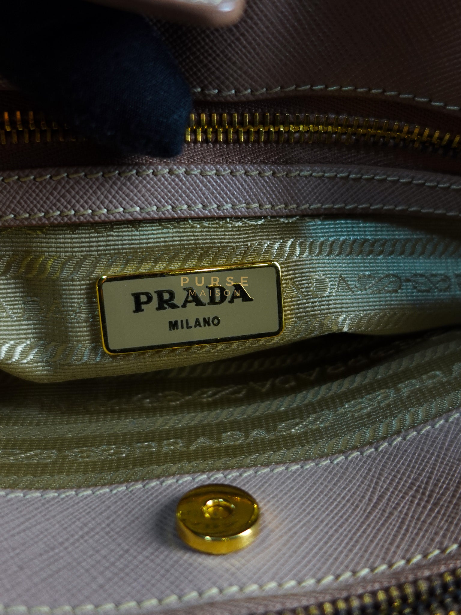 Galleria 2way Tote Bag Large in Light Pink Saffiano Leather & Gold Hardware | Purse Maison Luxury Bags Shop