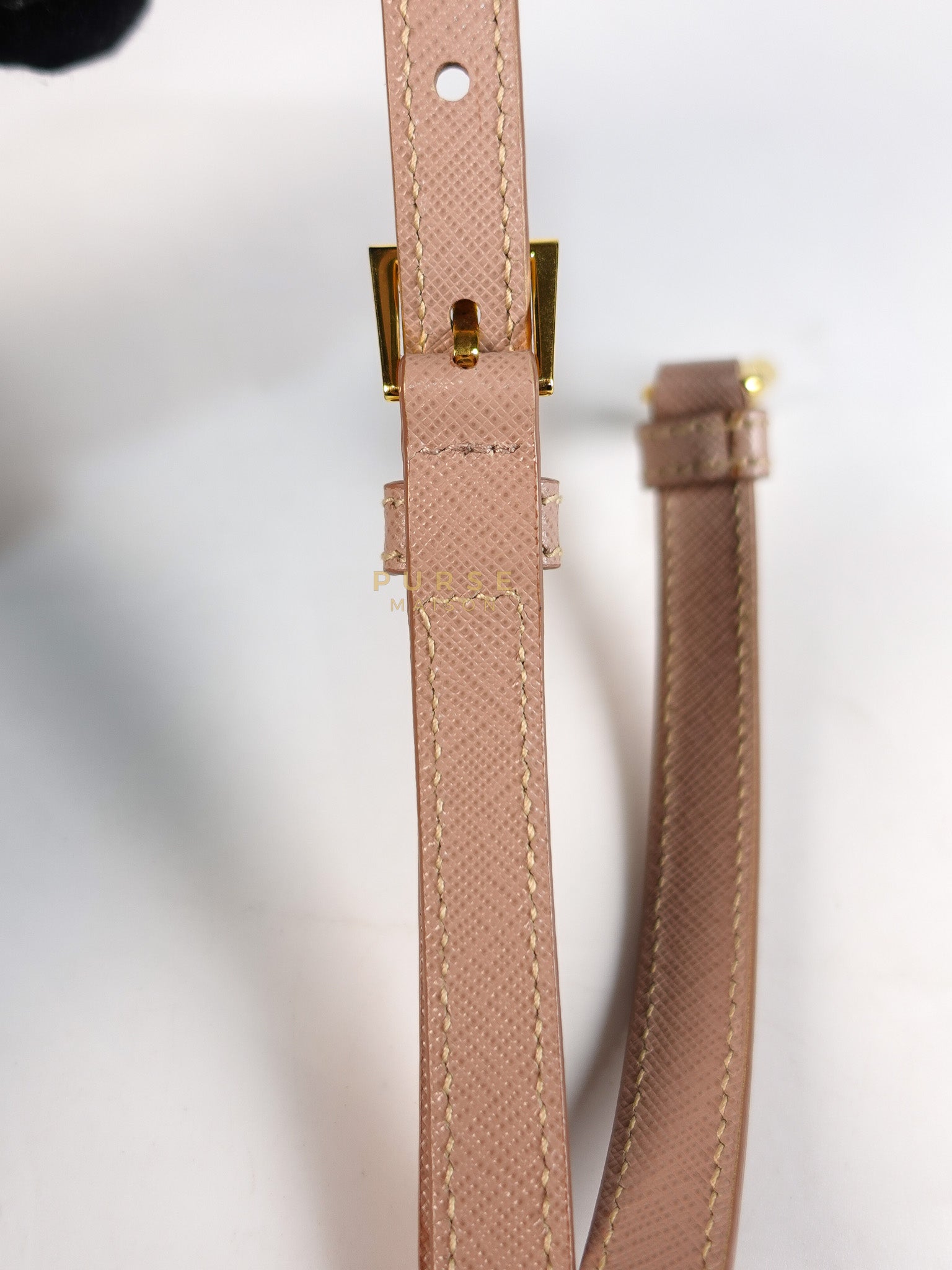 Galleria 2way Tote Bag Large in Light Pink Saffiano Leather & Gold Hardware | Purse Maison Luxury Bags Shop