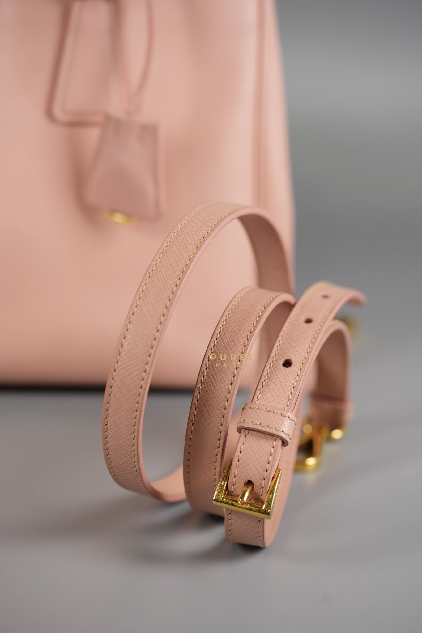 Galleria Small Double Zip in Saffiano Lux Blush Pink | Purse Maison Luxury Bags Shop