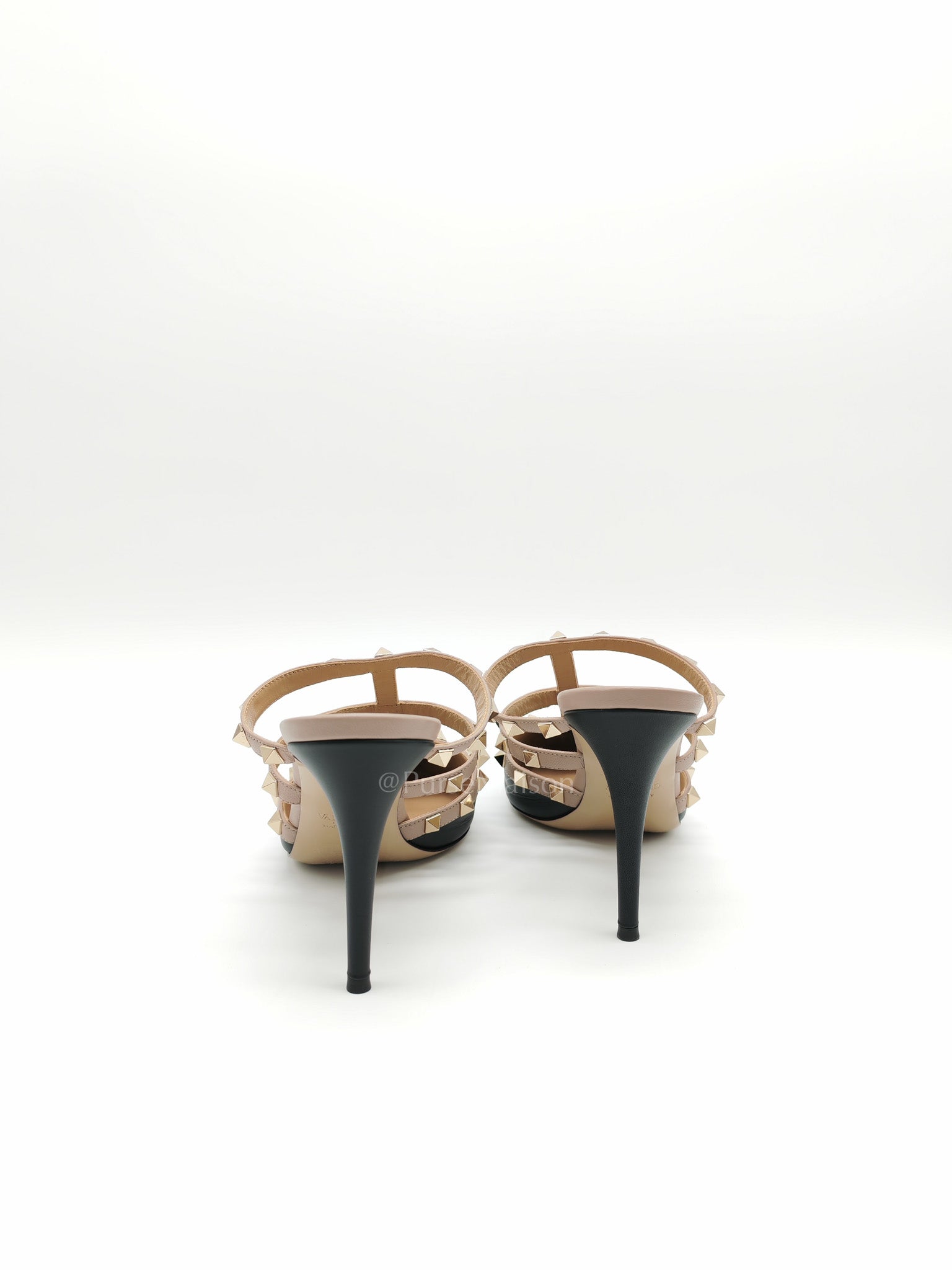 Garavani Rockstud Mules in Patent Leather Size 39 (26cm) | Purse Maison Luxury Bags Shop