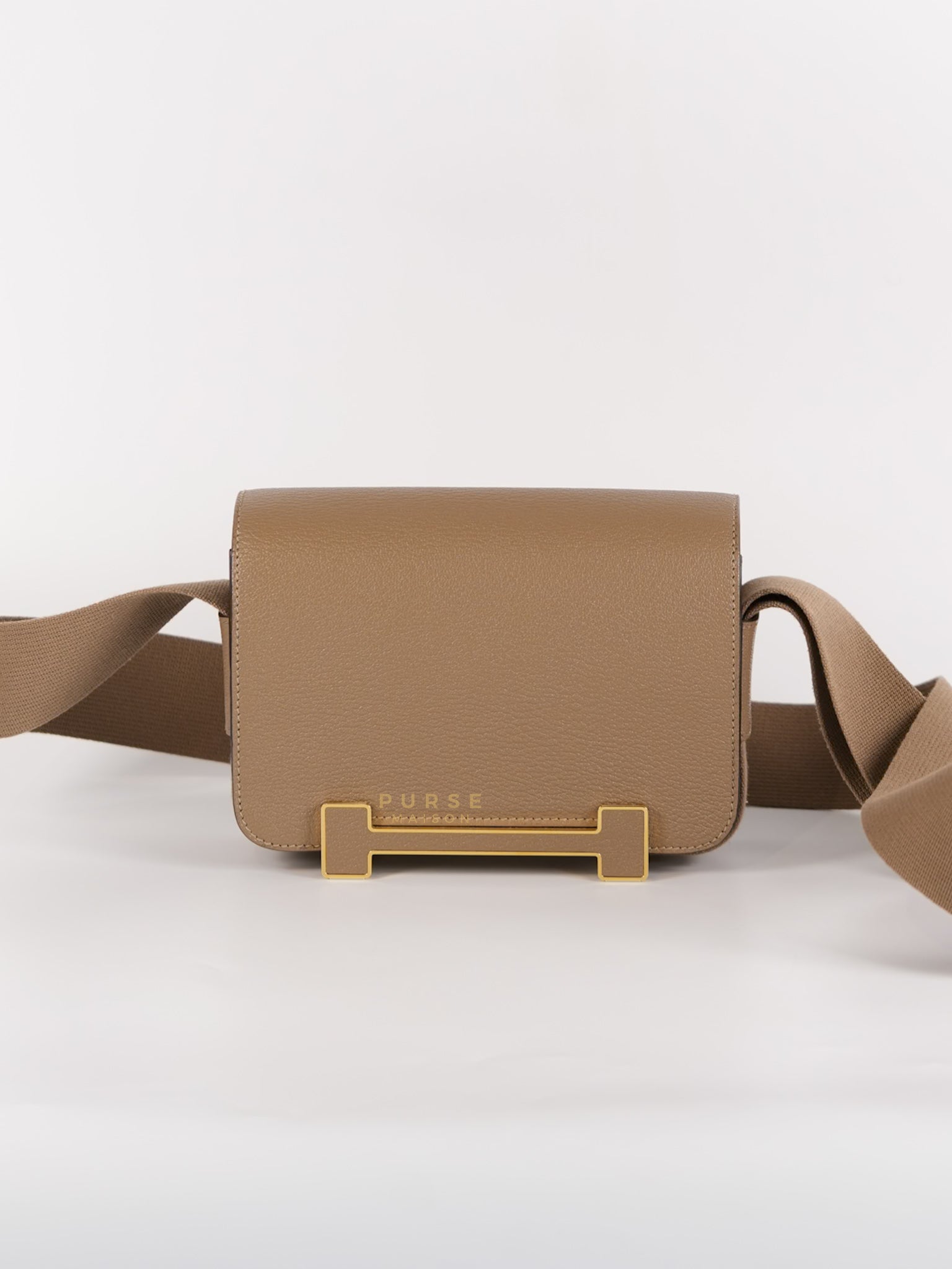 Geta Chevre Mysore Sangle Fibre in Etoupe Gold Hardware Stamp B (2023) | Purse Maison Luxury Bags Shop